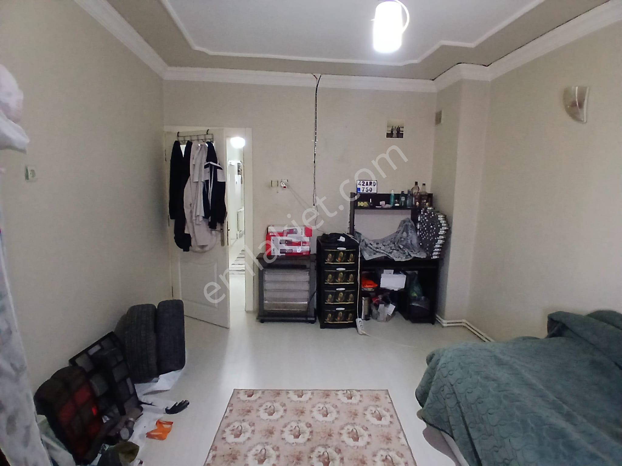 Akçay Emlak'tan Akşehir Stadyum Yanında Bakımlı Ara Kat Geniş Satılık 3+1 Daire - Görsel 34