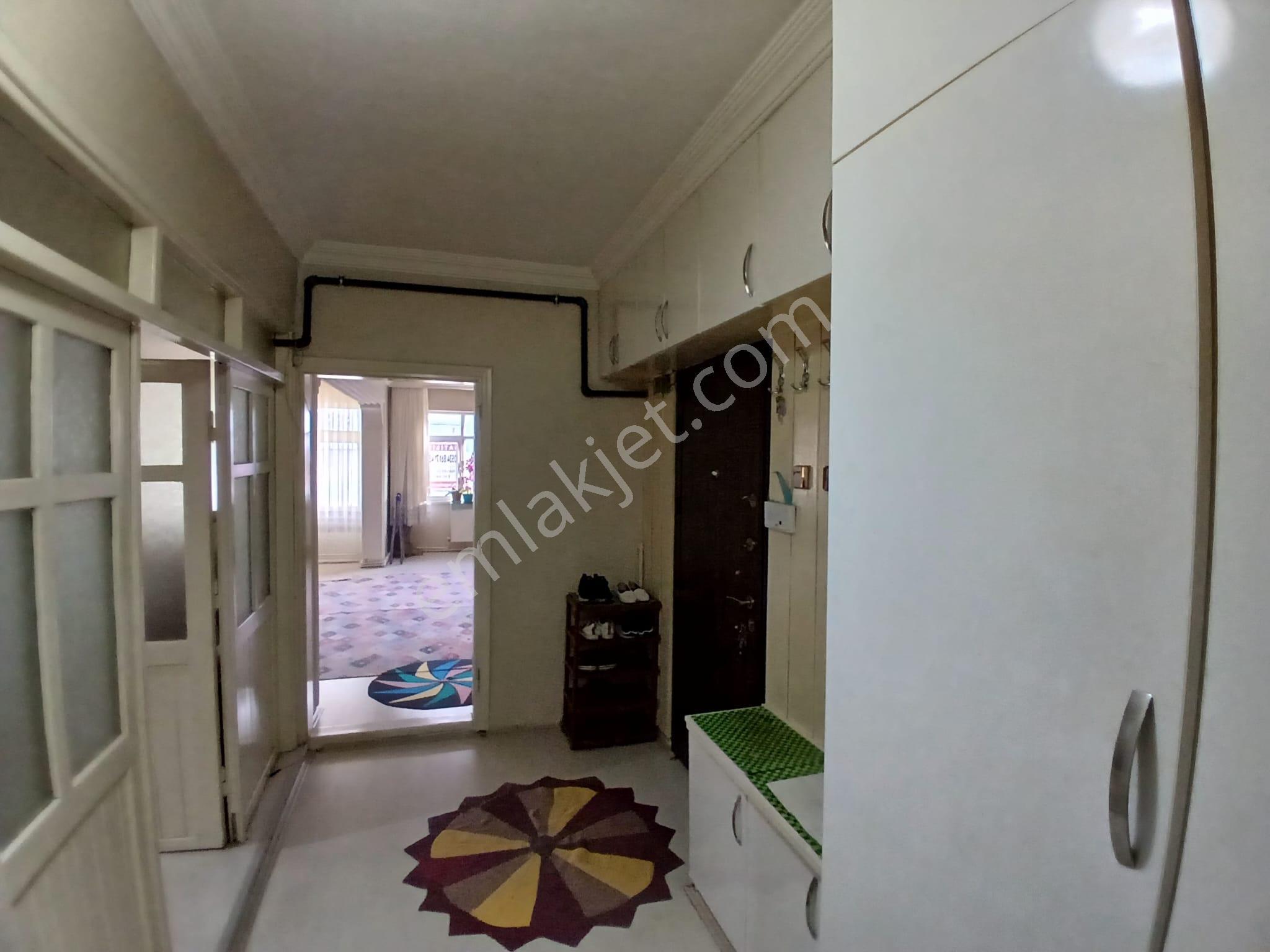 Akçay Emlak'tan Akşehir Stadyum Yanında Bakımlı Ara Kat Geniş Satılık 3+1 Daire - Görsel 31