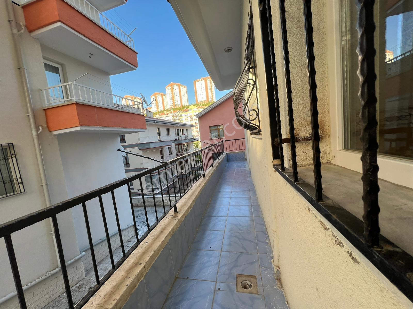 Şafak'tan İncirli'de Cadde Üzeri 3+1 Bağımsız Orta Kat Konumlu - Görsel 12
