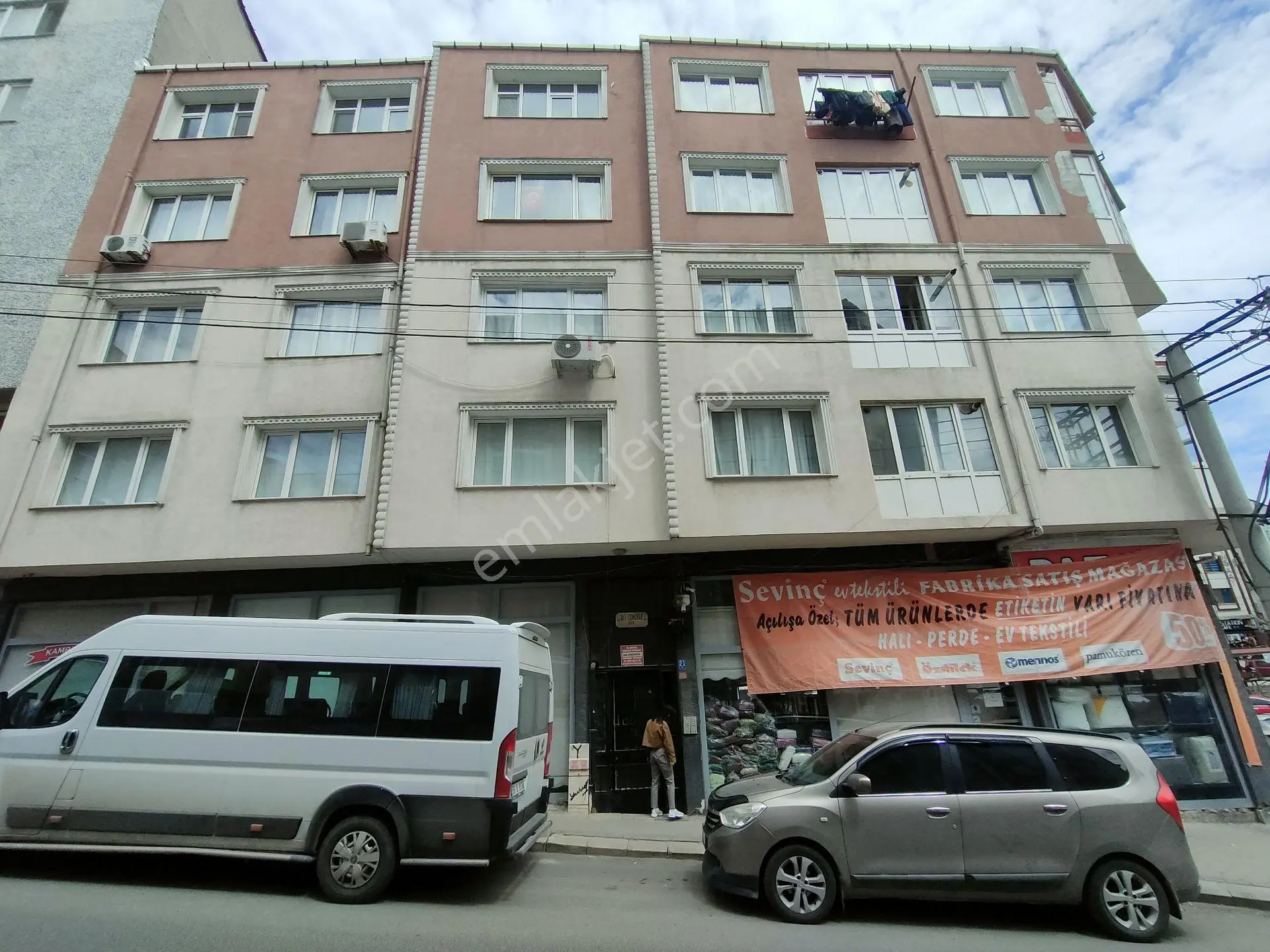 Remax Landden Cemaliye Mah.satılık 3+1 | Perşembe Pazarına Komşu