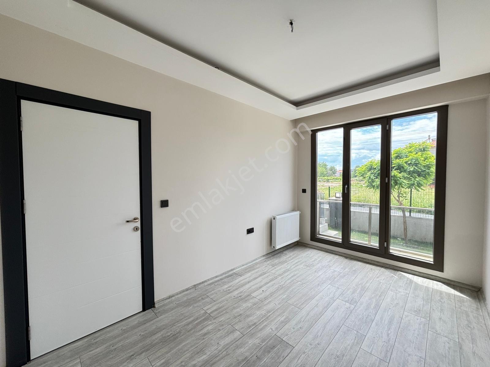 Umas Solutıon'dan Havuzlu Site İçerisinde 1+1 Kiralık Daire - Görsel 15