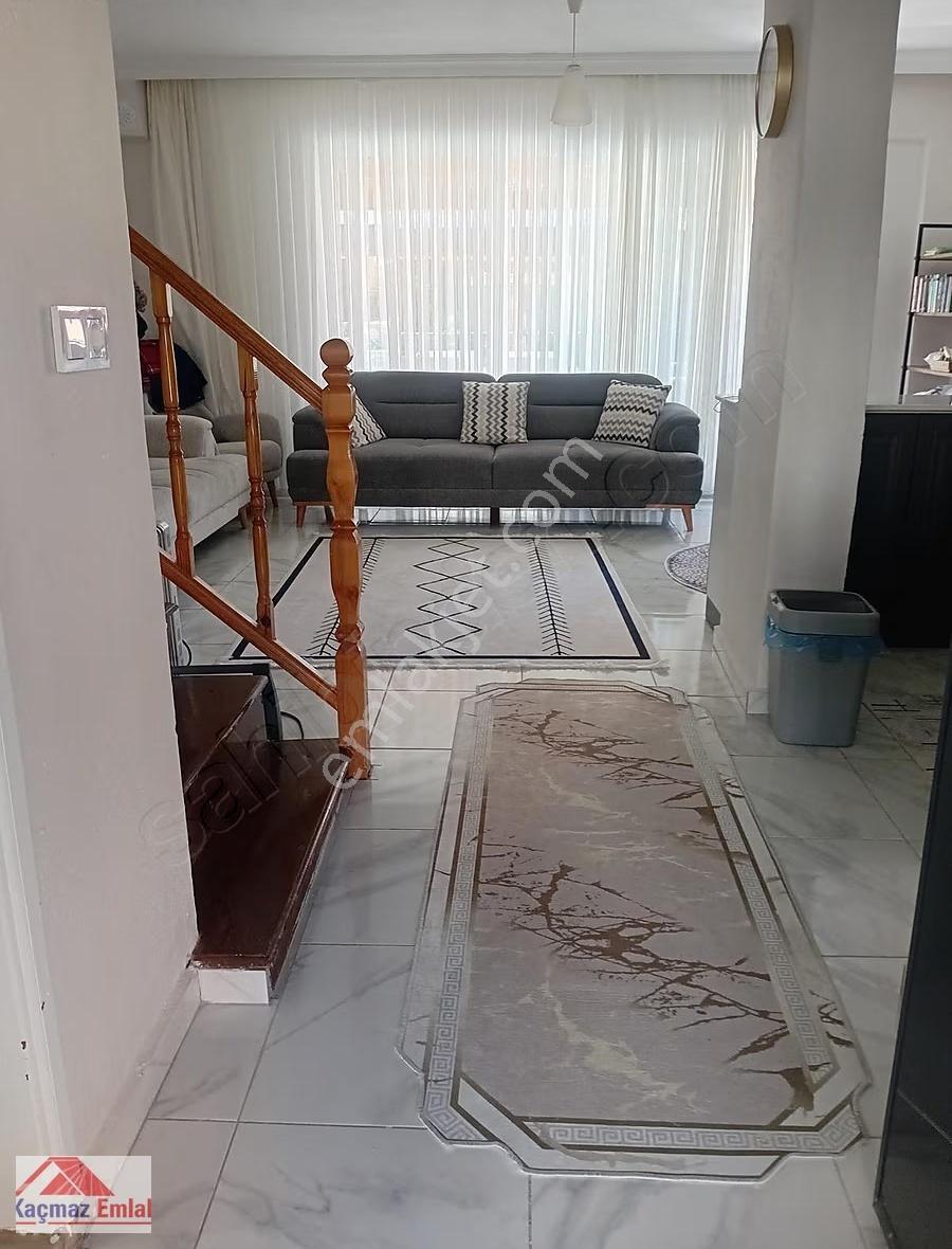 Gelibolu Bolayır Erenler Sitesinde Sıfır Eşyalı Triplex Yazlık - Görsel 16