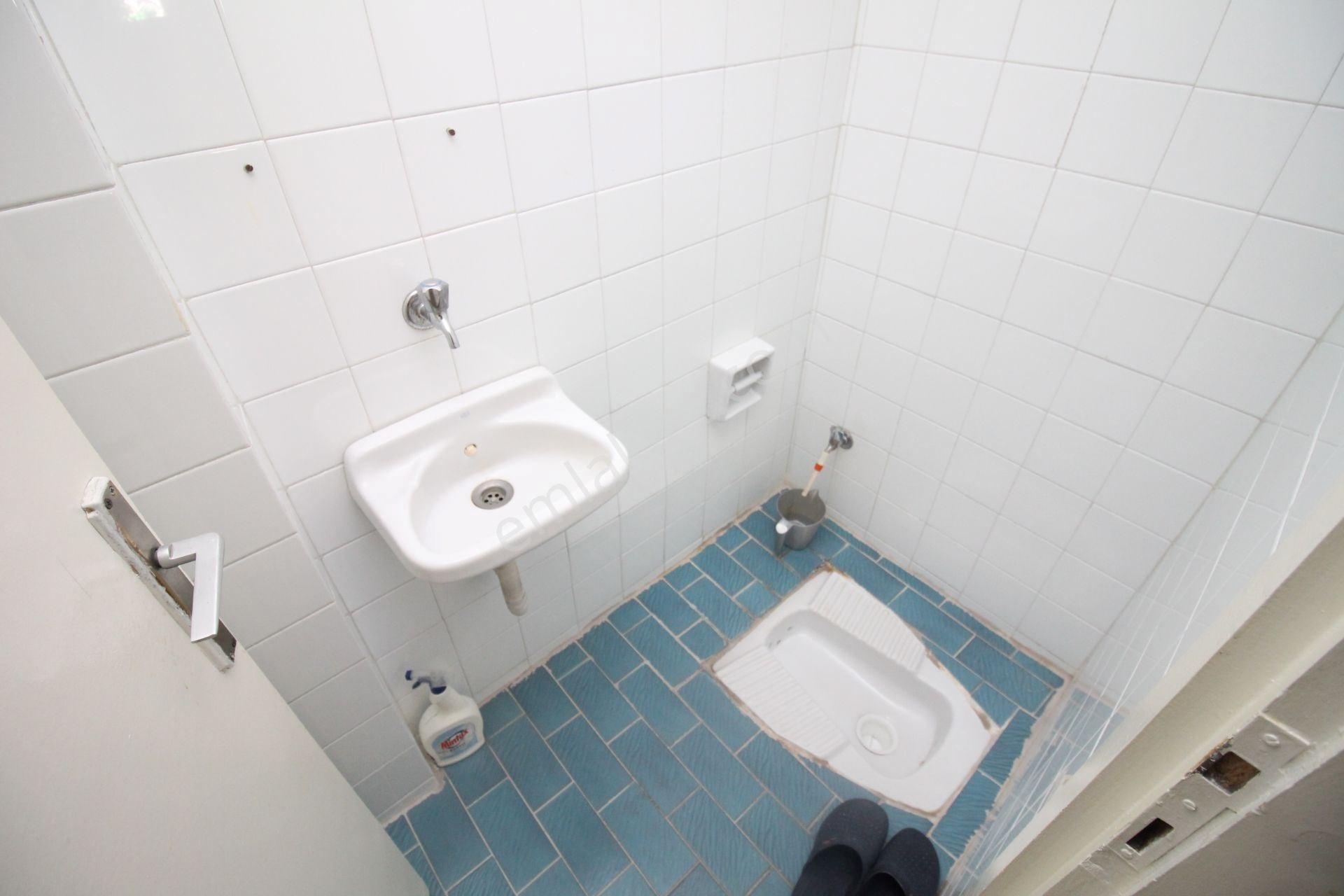 Göztepe Metro Yakını Esenyalıda 3+1 Kiralık Daire - Görsel 18