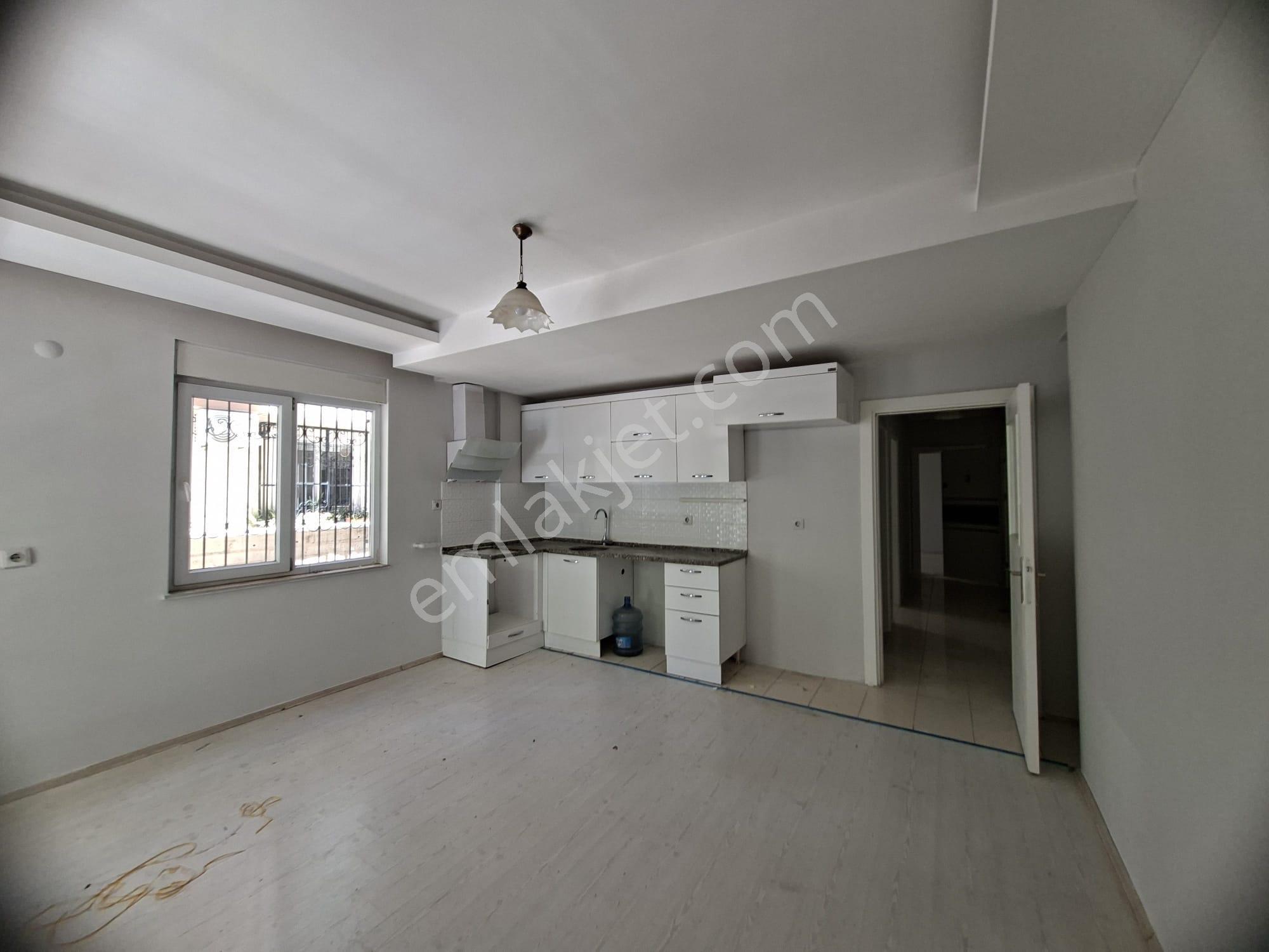 Cumhuriyet Mah. Kapalı Pazar Arkası Kiralık 2+1 Daire