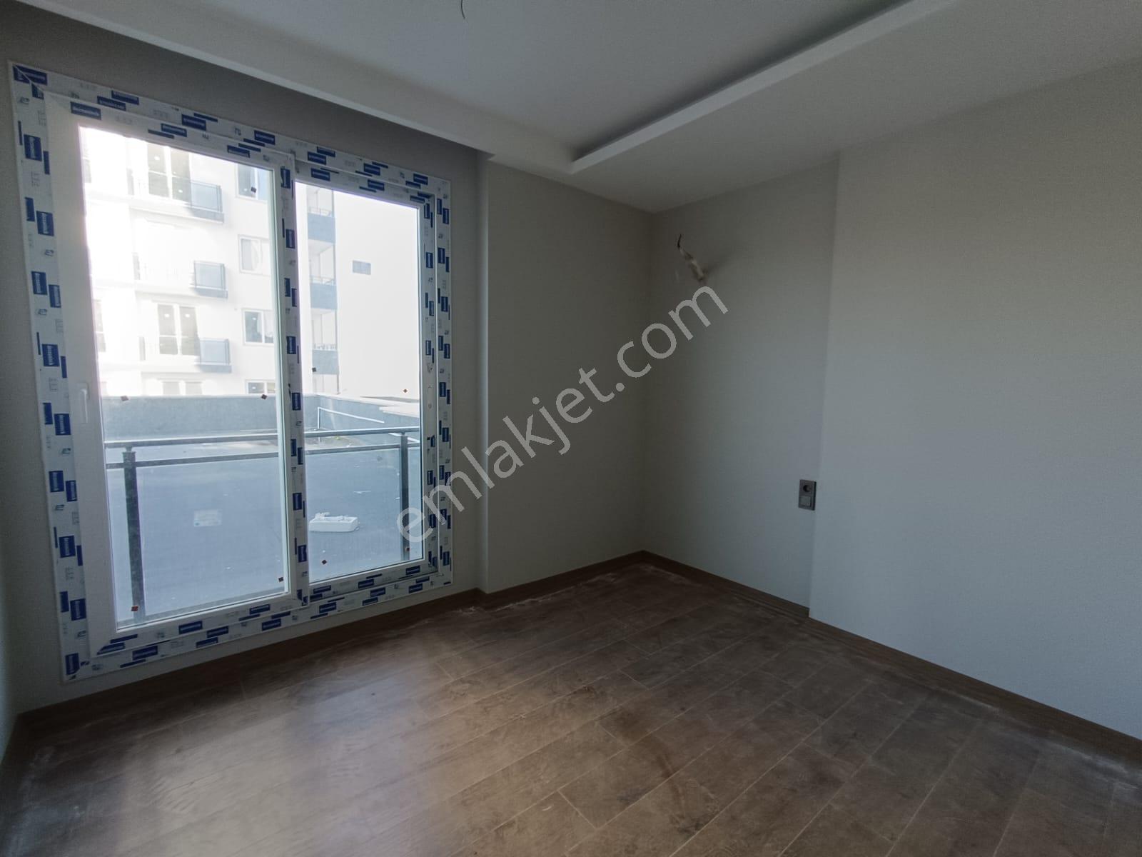 Kabasakal Mah. Sosyal Donatılı+güvenlikli 3+1 K.mutfak+kombili+çift Banyo+giyinme Odalı Kiralık - Görsel 10