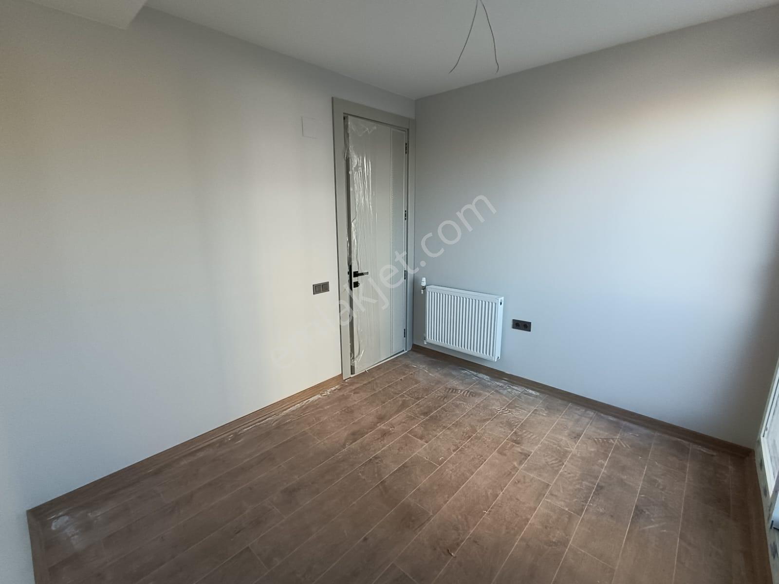 Kabasakal Mah. Sosyal Donatılı+güvenlikli 3+1 K.mutfak+kombili+çift Banyo+giyinme Odalı Kiralık - Görsel 11