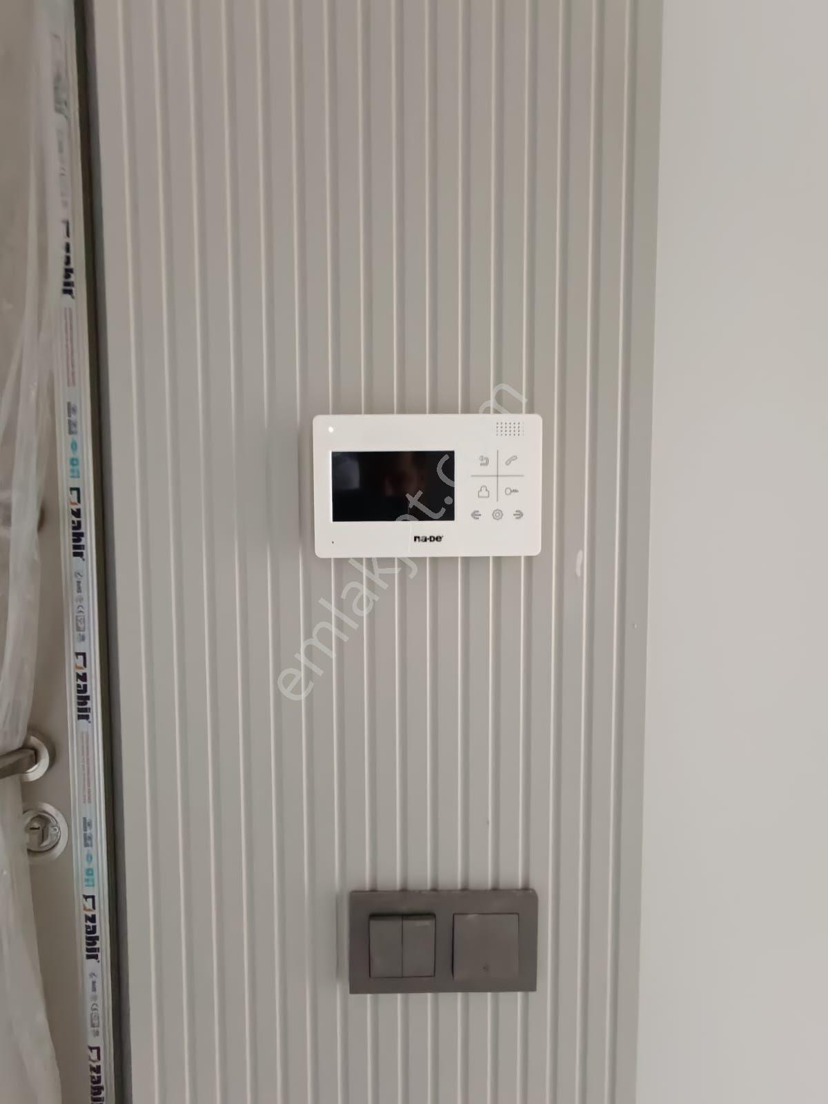 Kabasakal Mah. Sosyal Donatılı+güvenlikli 3+1 K.mutfak+kombili+çift Banyo+giyinme Odalı Kiralık - Görsel 22
