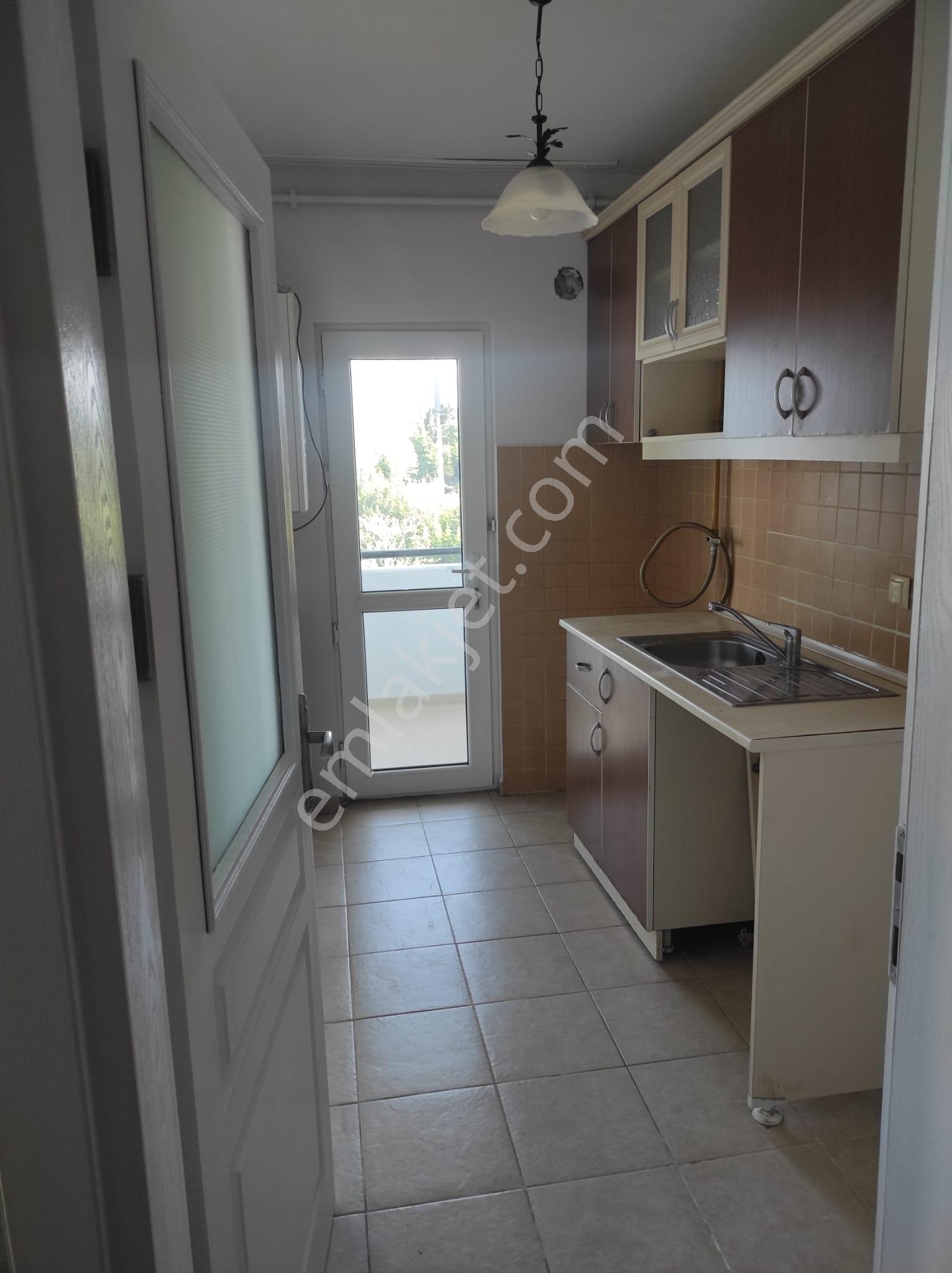 Turyap Kartepe Palastan Kent Konut 1 Sitesinde Kiralık Daire - Görsel 15