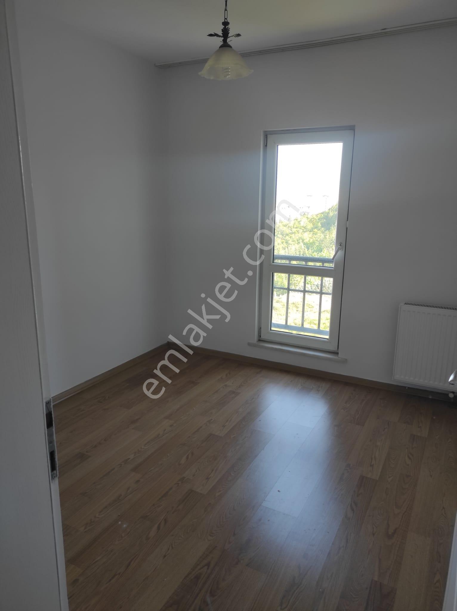 Turyap Kartepe Palastan Kent Konut 1 Sitesinde Kiralık Daire - Görsel 17