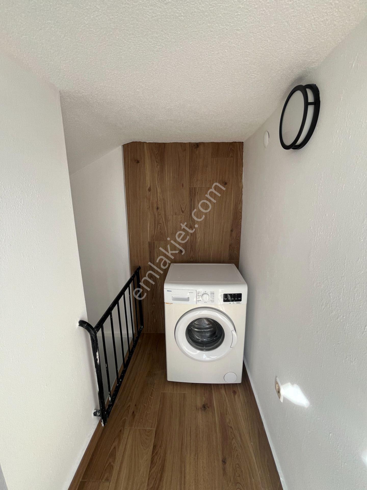 Boğaziçi Adabükünde Göl Manzaralı Müstakil Kiralık Dubleks Villa - Görsel 25