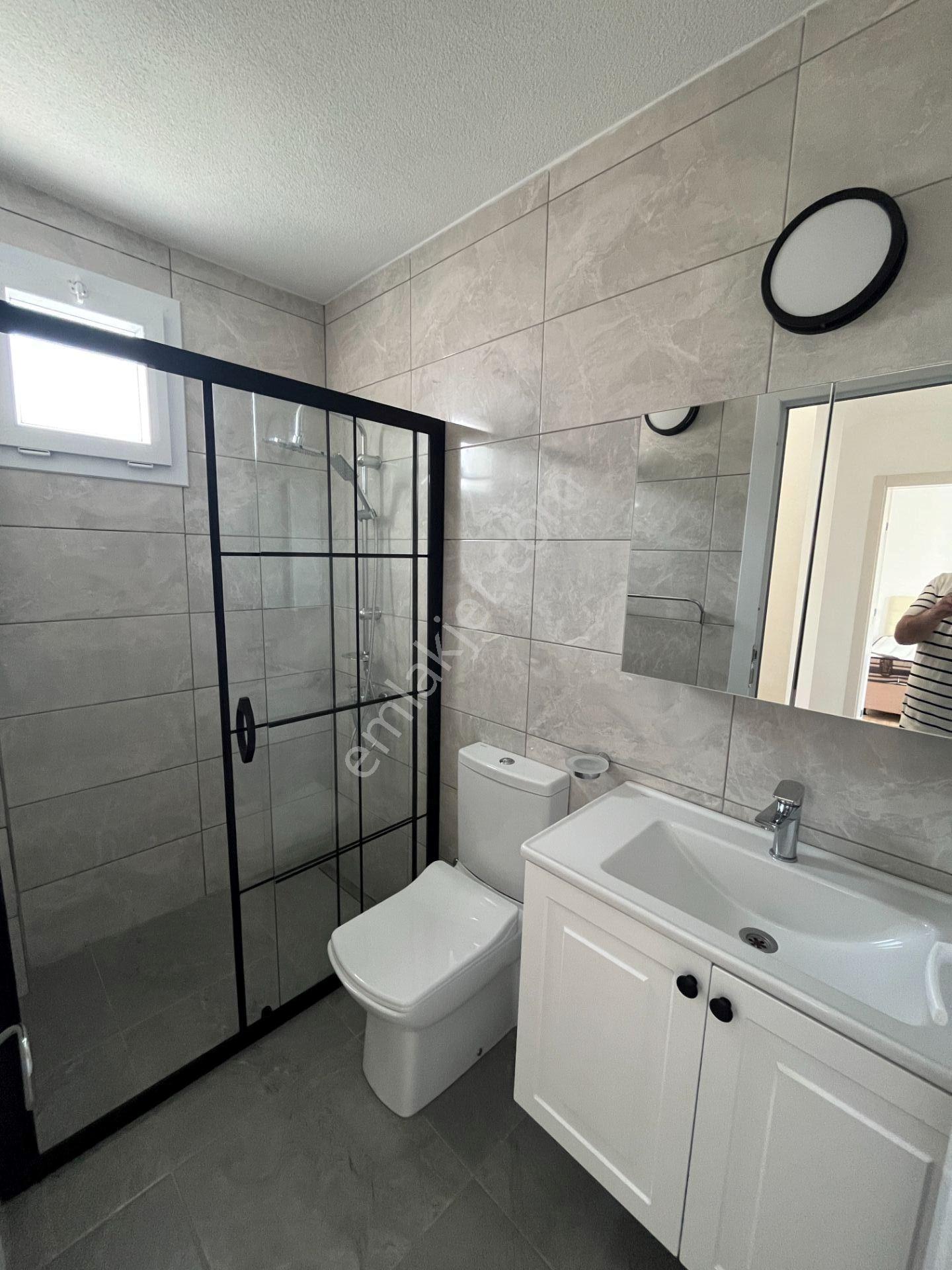 Boğaziçi Adabükünde Göl Manzaralı Müstakil Kiralık Dubleks Villa - Görsel 22