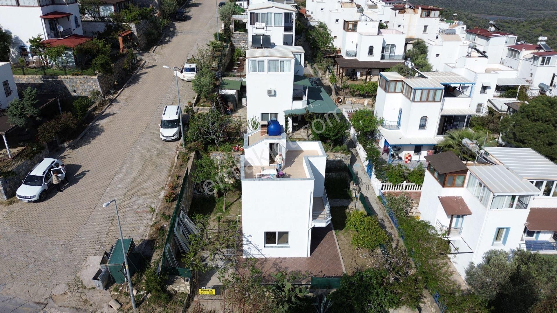 Boğaziçi Adabükünde Göl Manzaralı Müstakil Kiralık Dubleks Villa - Görsel 5