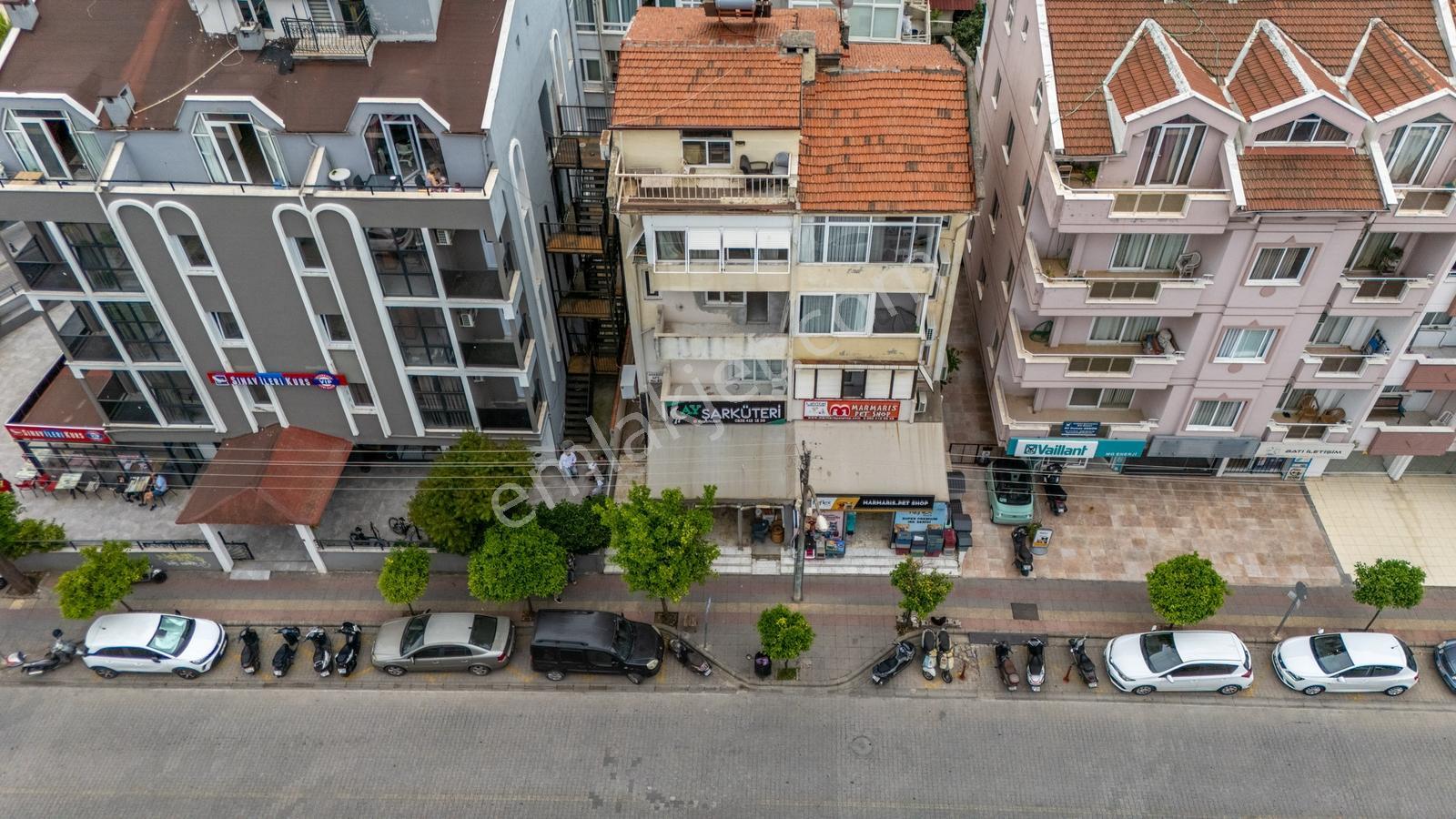 Cb Marina'dan Kemeraltı Mh Mustafa Muğlalı Cd Satılık Dükkan - Görsel 11