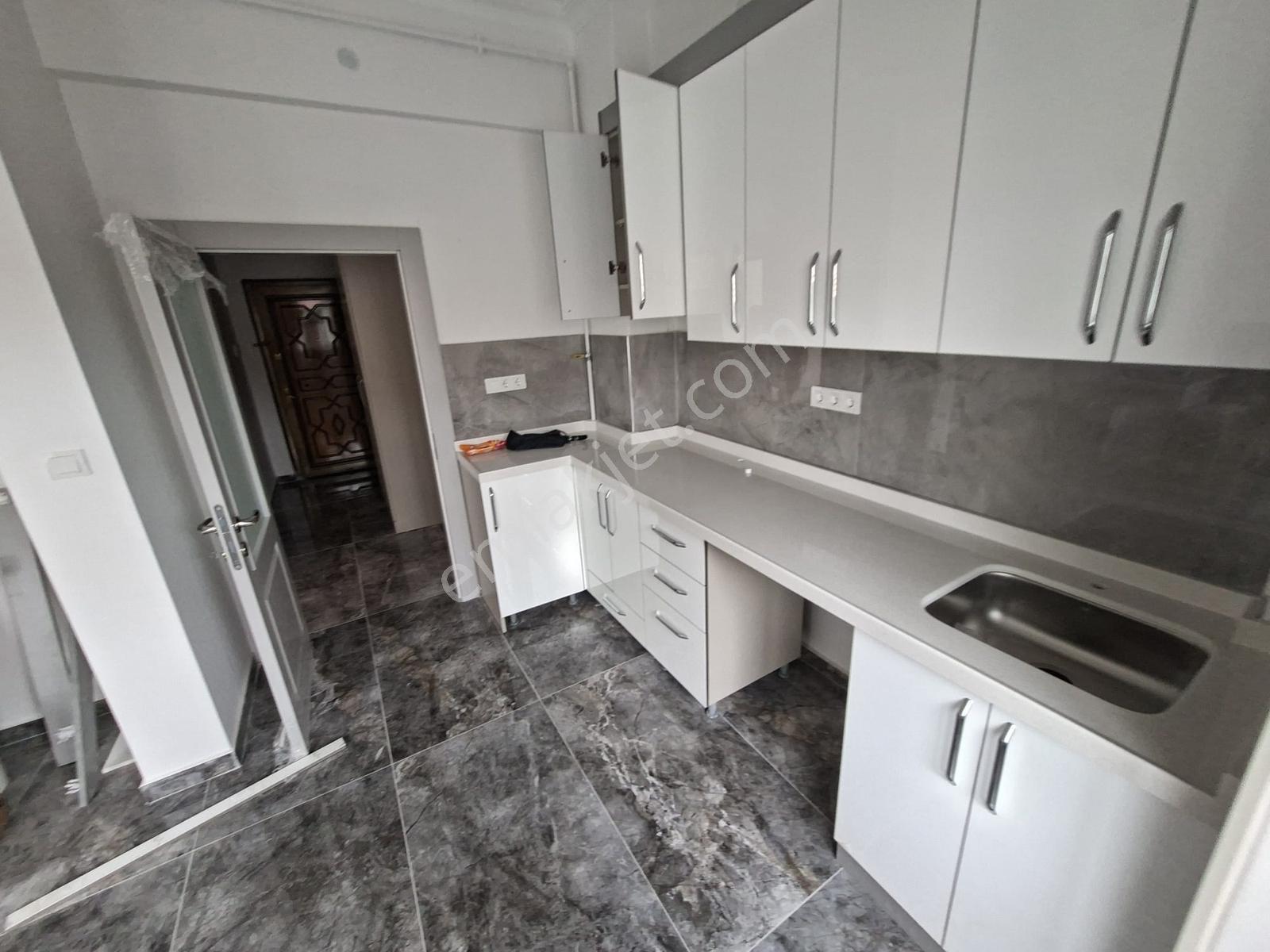 Etlik Aşağı Eğlencede Full Yapılı 3 Oda 1 Salon Kiralık Daire - Görsel 31