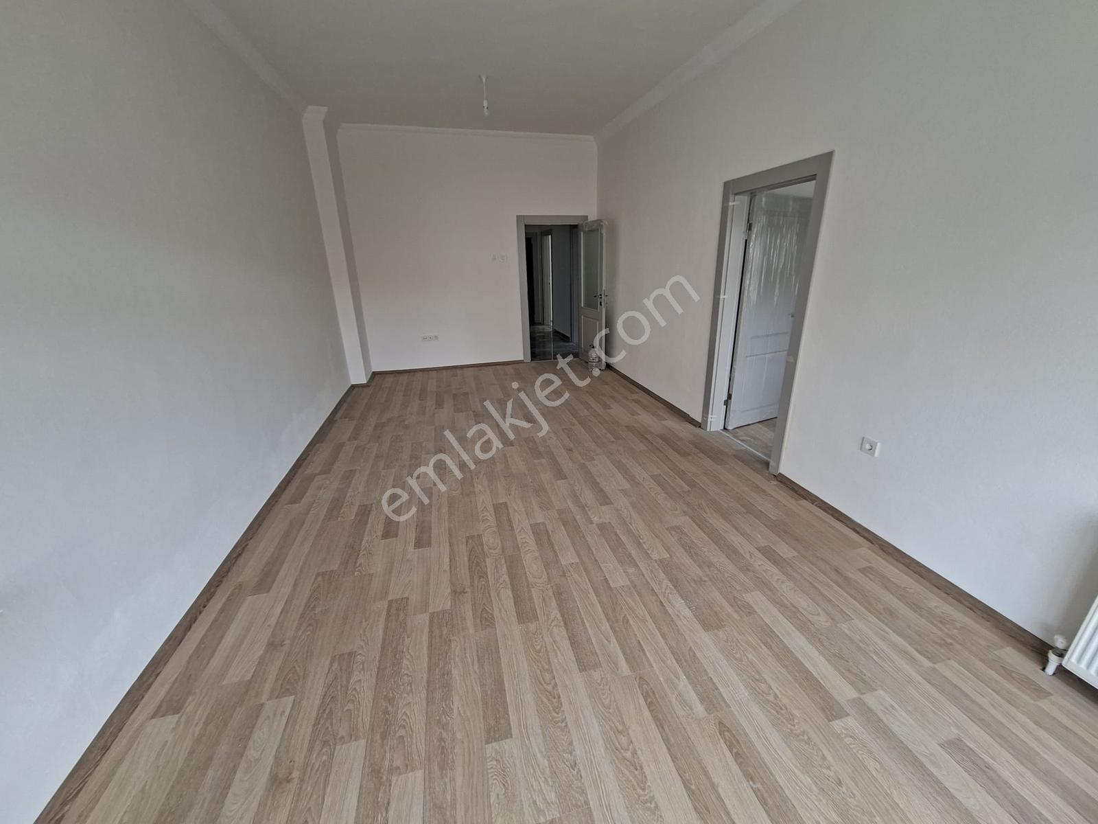 Etlik Aşağı Eğlencede Full Yapılı 3 Oda 1 Salon Kiralık Daire - Görsel 3
