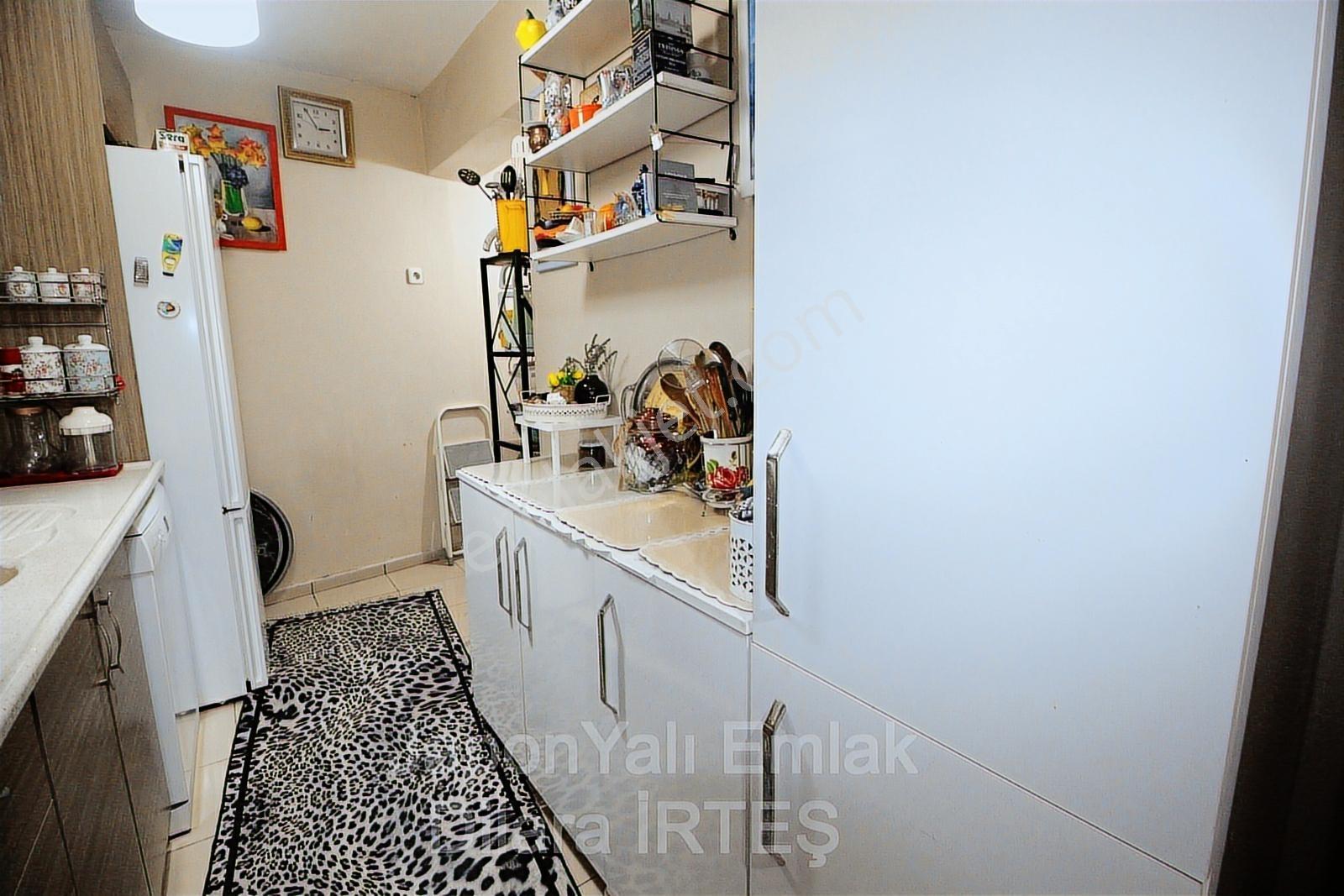 Küçükyalıda Köşe Cepheli 1.kat Satılık Daire - Görsel 25