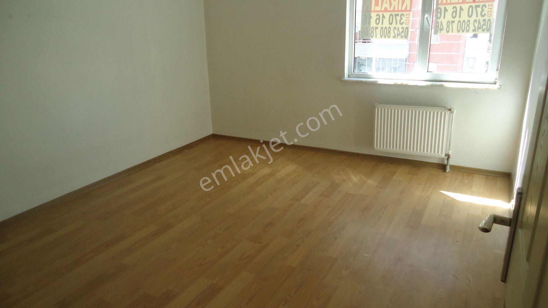 Krc'den Gültepe Mahalesinde Katta Kiralık 3+1 Daire - Görsel 12