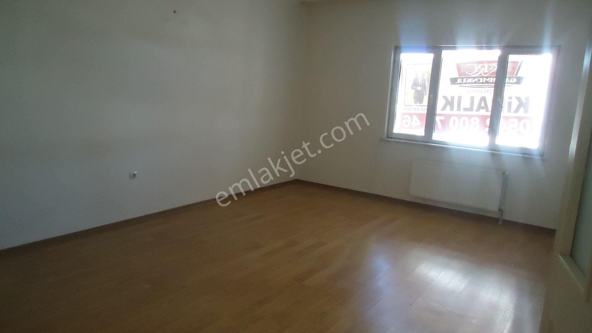 Krc'den Gültepe Mahalesinde Katta Kiralık 3+1 Daire - Görsel 7