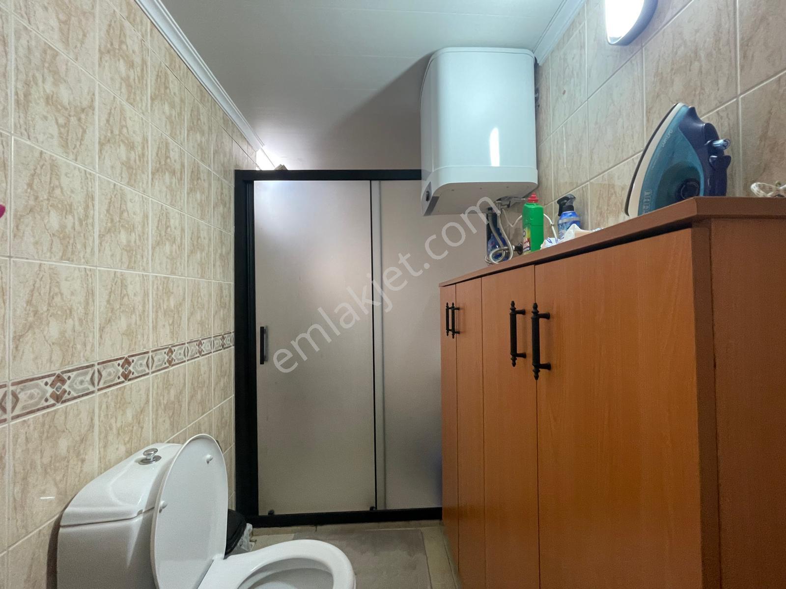 Ayvada'dan Ayvalık Merkez'de 2+1 Kağir Ev İle Kağir Ahır - Görsel 28