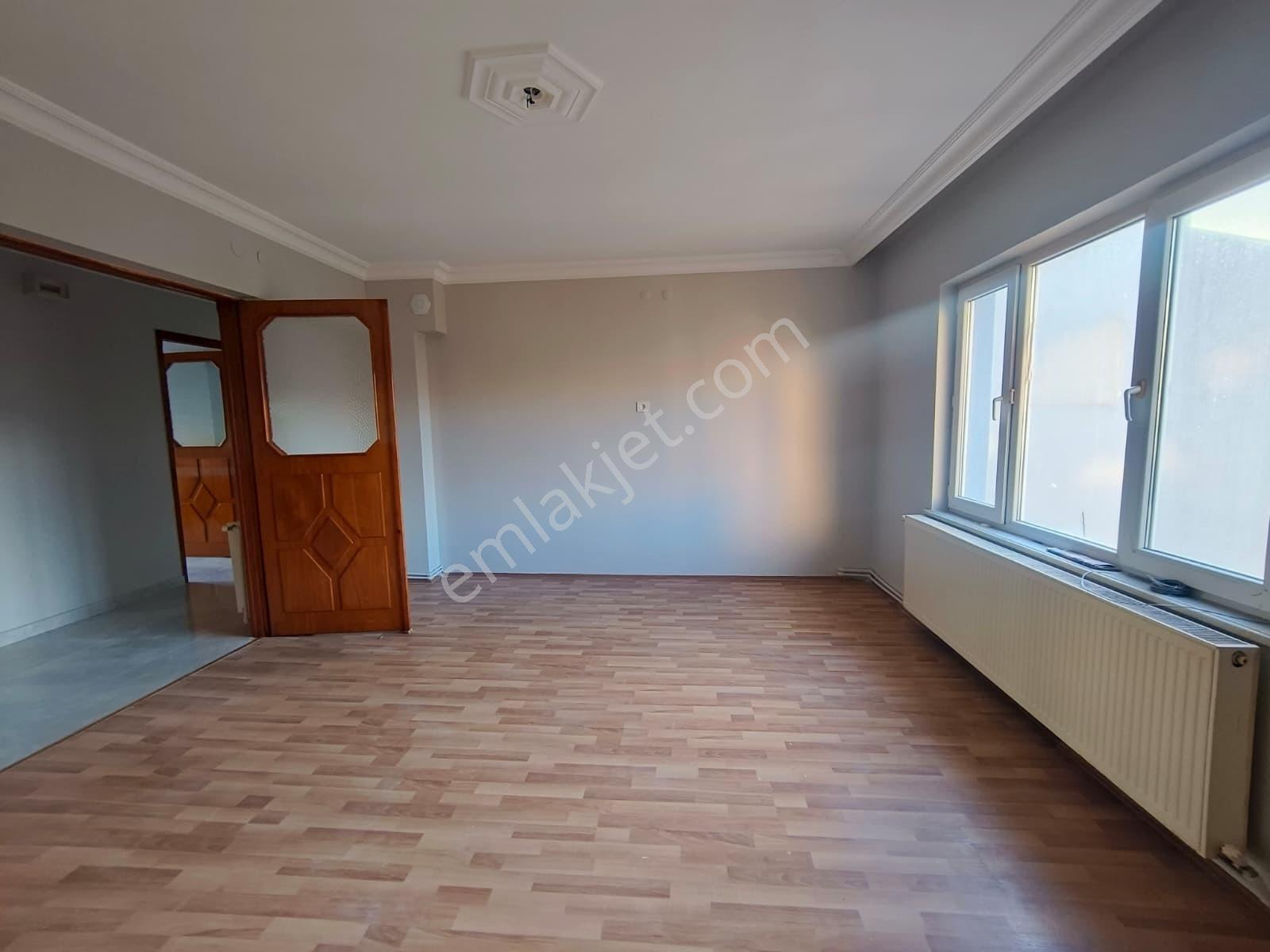 Muradiye Cami Yakını Kiralık Temiz 3+1 Daire - Görsel 23