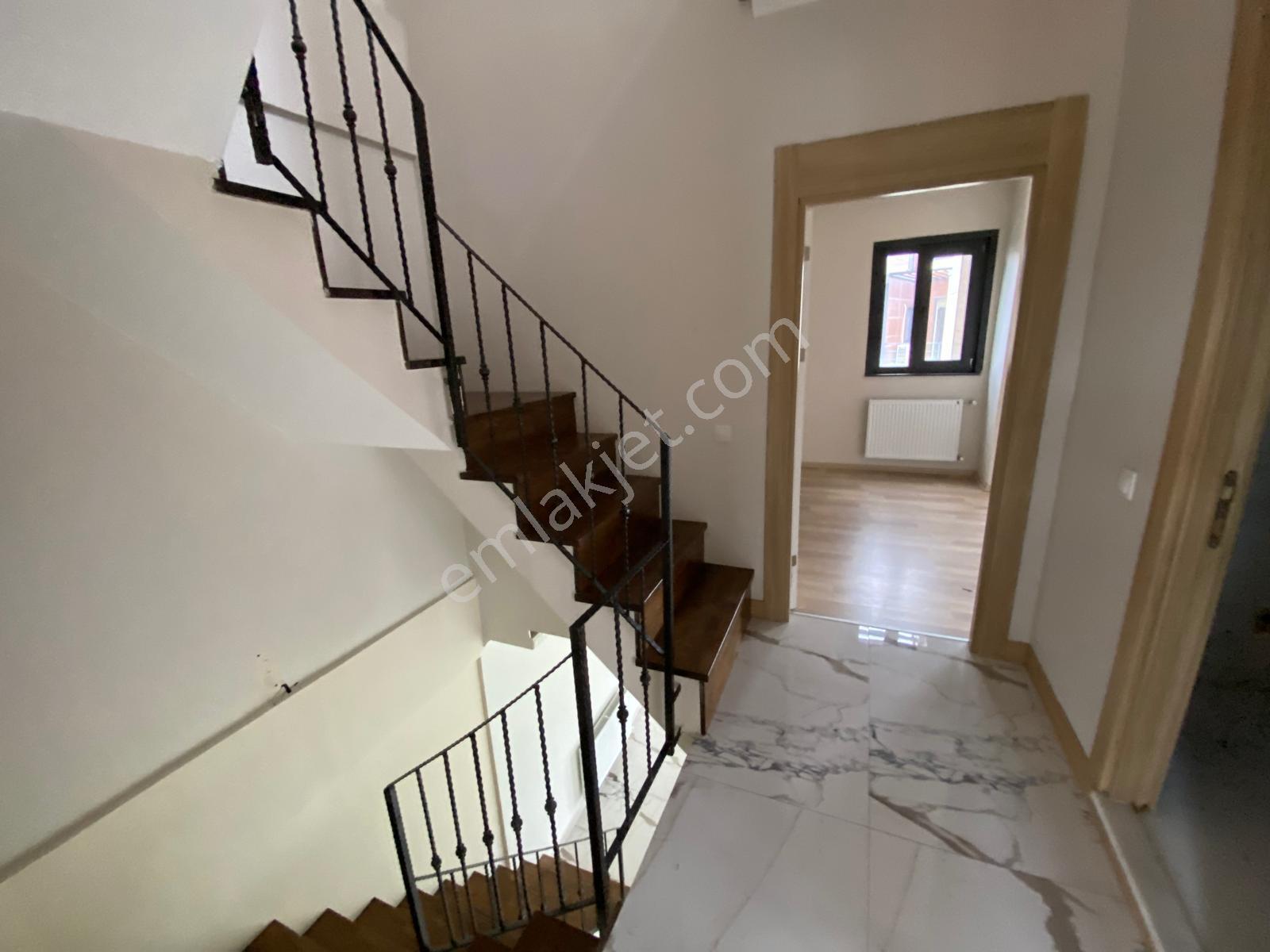 Site İcinde Villa - Görsel 3