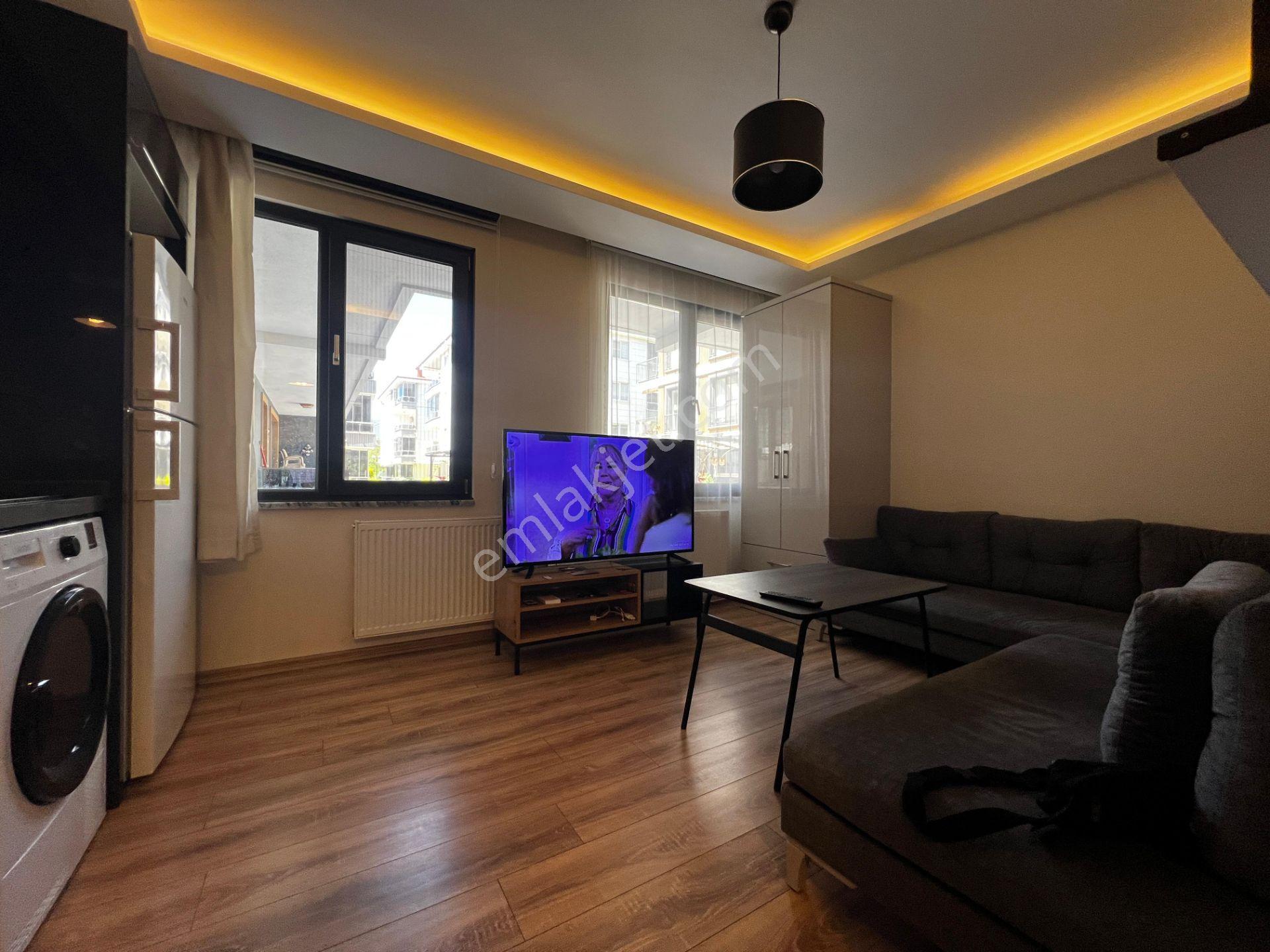 Tek Yetkili Yiğit'ten 1+0 Site İçerisinde Eşyalı 5 Yaşında Daire - Görsel 9
