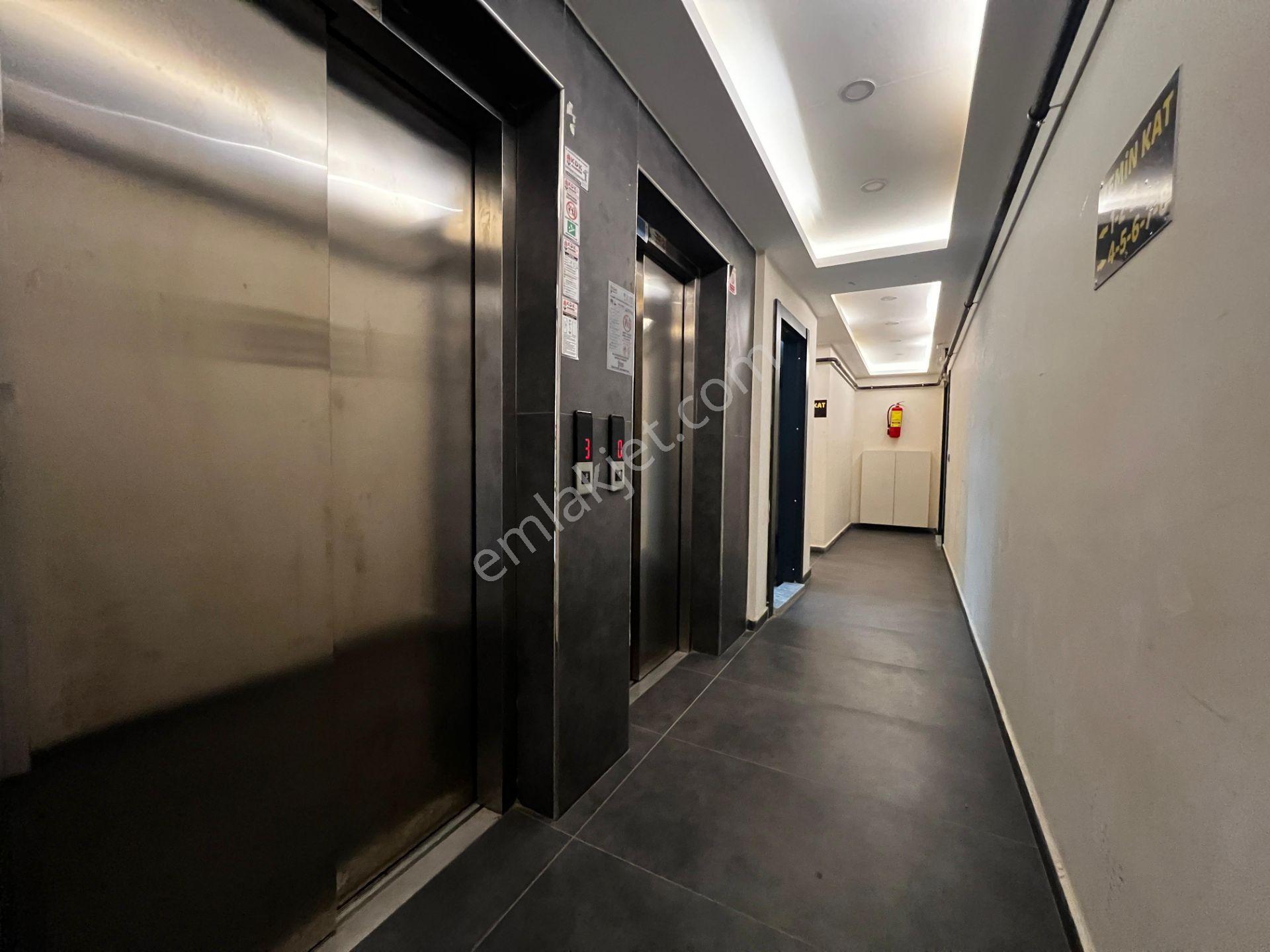 Tek Yetkili Yiğit'ten 1+0 Site İçerisinde Eşyalı 5 Yaşında Daire - Görsel 23