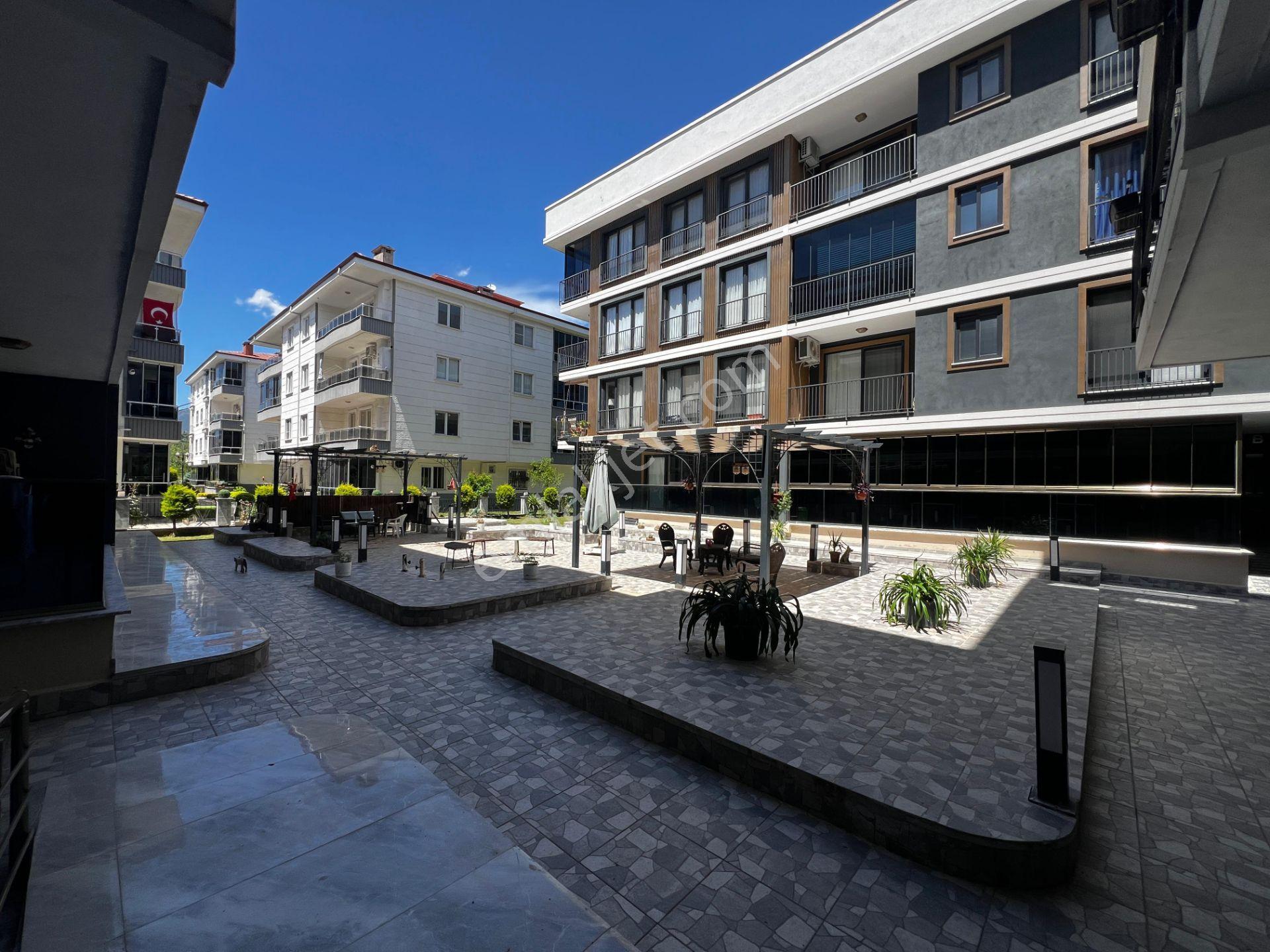Tek Yetkili Yiğit'ten 1+0 Site İçerisinde Eşyalı 5 Yaşında Daire - Görsel 25