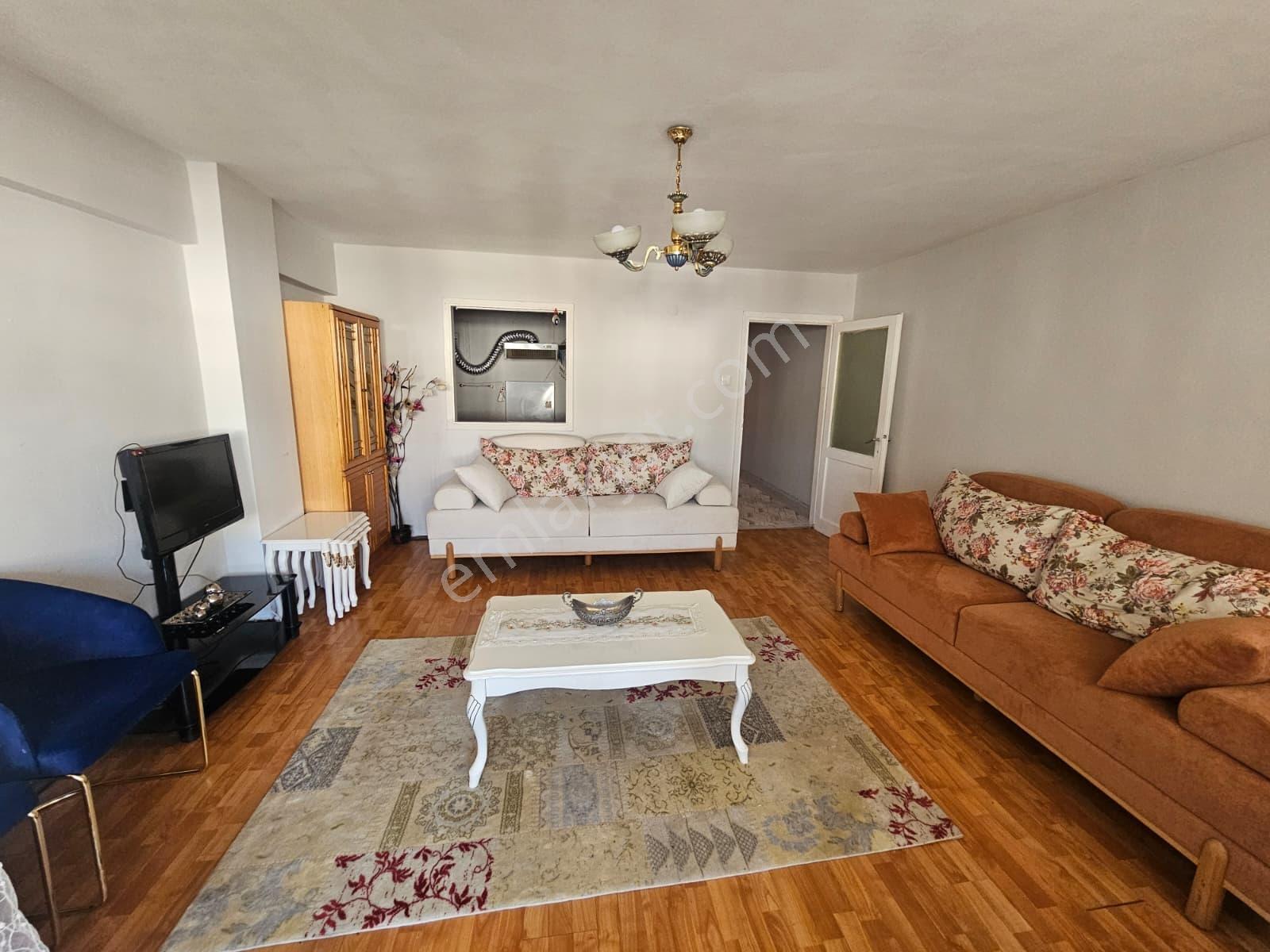 Kamiloba Mh'de Full Eşyalı Denize Sıfır 1+1 Geniş Kiralık Daire - Görsel 10