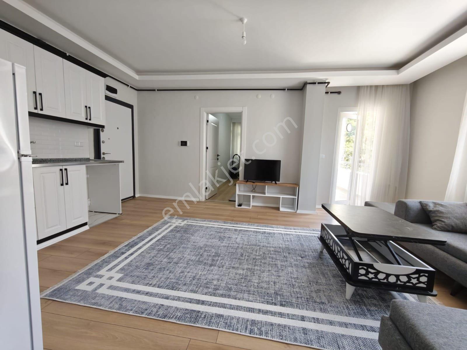Aytaş Emlaktan Kavak Mehmet Paşa Mahde Kiralık Eşyalı 1+1 Daire