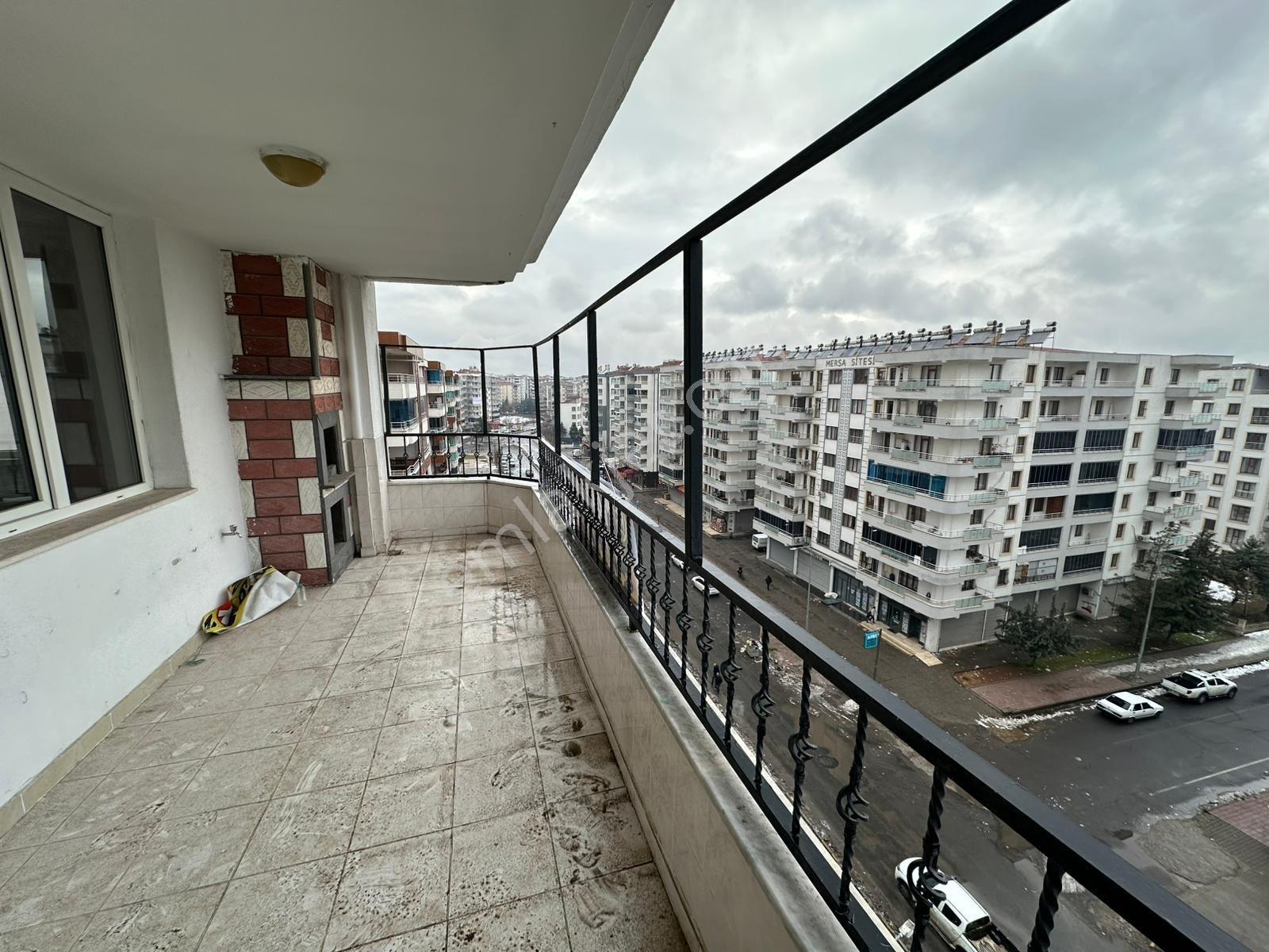 Makro Life Gayrimenkulden Toptancılar Sitesinde 4+1 Acil Satılık Daire  - Görsel 16