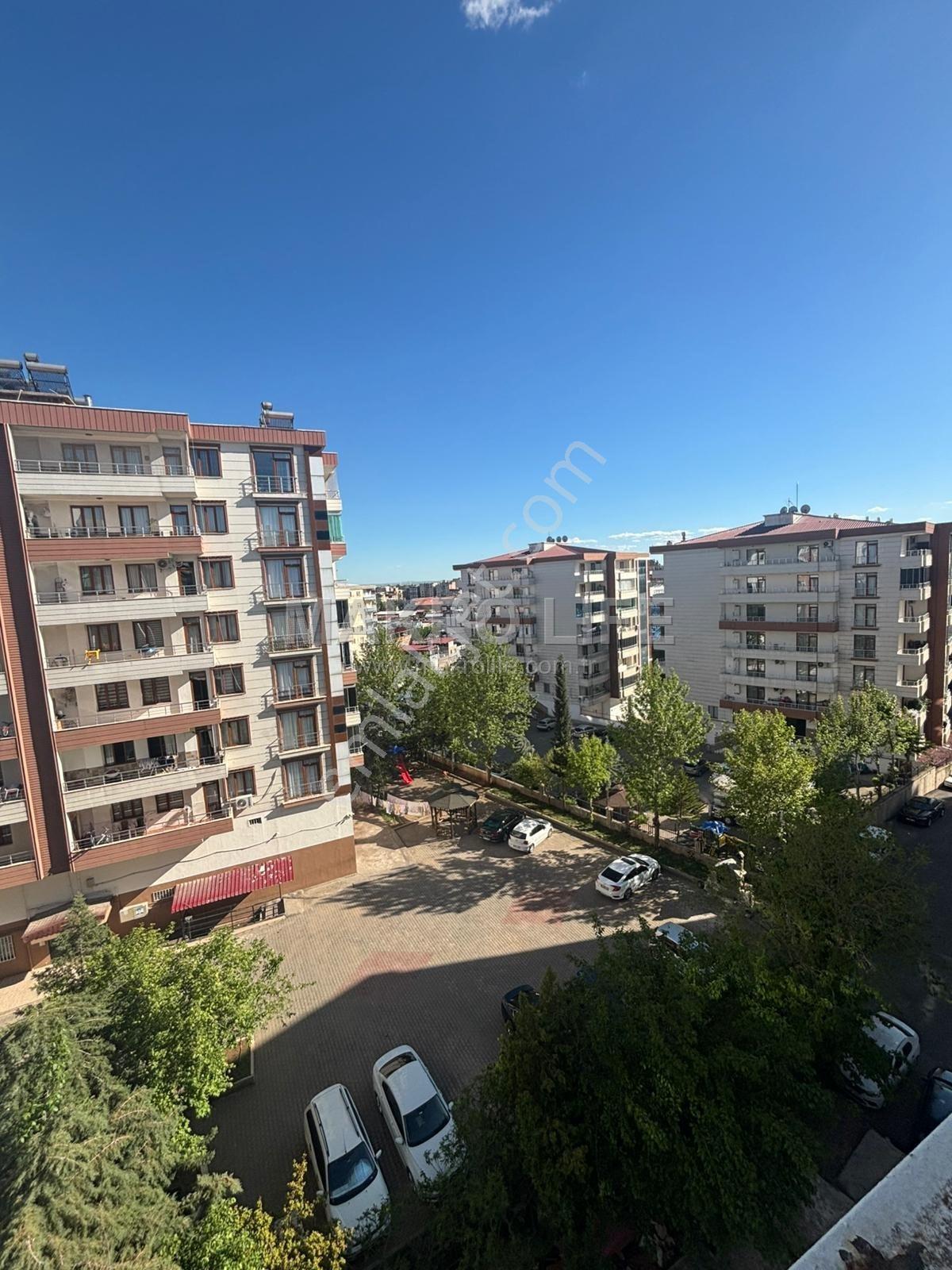 Makro Life Gayrimenkukden Tesisler Cadde Üzerinde Satılık 3+1 Fırsat Boş Daire - Görsel 18