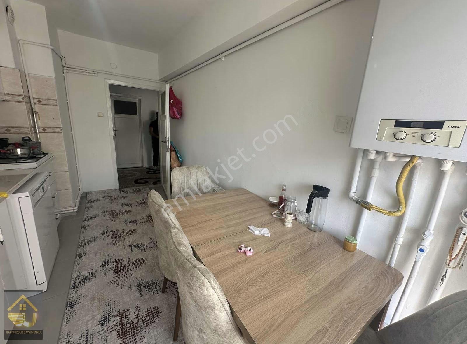 Türközü Mah.cadde Üstü Ara Kat 3+1 Satılık Daire - Görsel 16