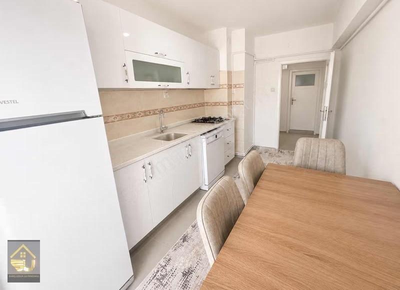 Türközü Mah.cadde Üstü Ara Kat 3+1 Satılık Daire - Görsel 2