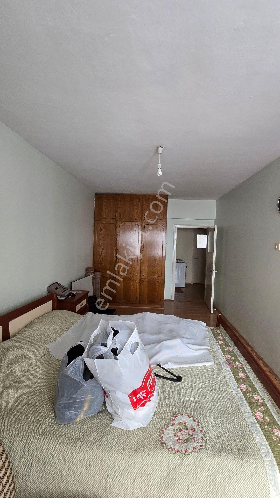 Sivas Merkez Çarşı İçerisinde 3+1 Satılık Daire - Görsel 6