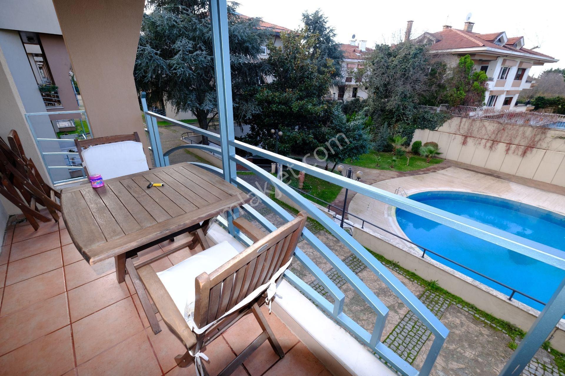 Güvenlikli Sitede Özel Havuz Manzaralı 5+2 Geniş Aile Tripleks - Görsel 28