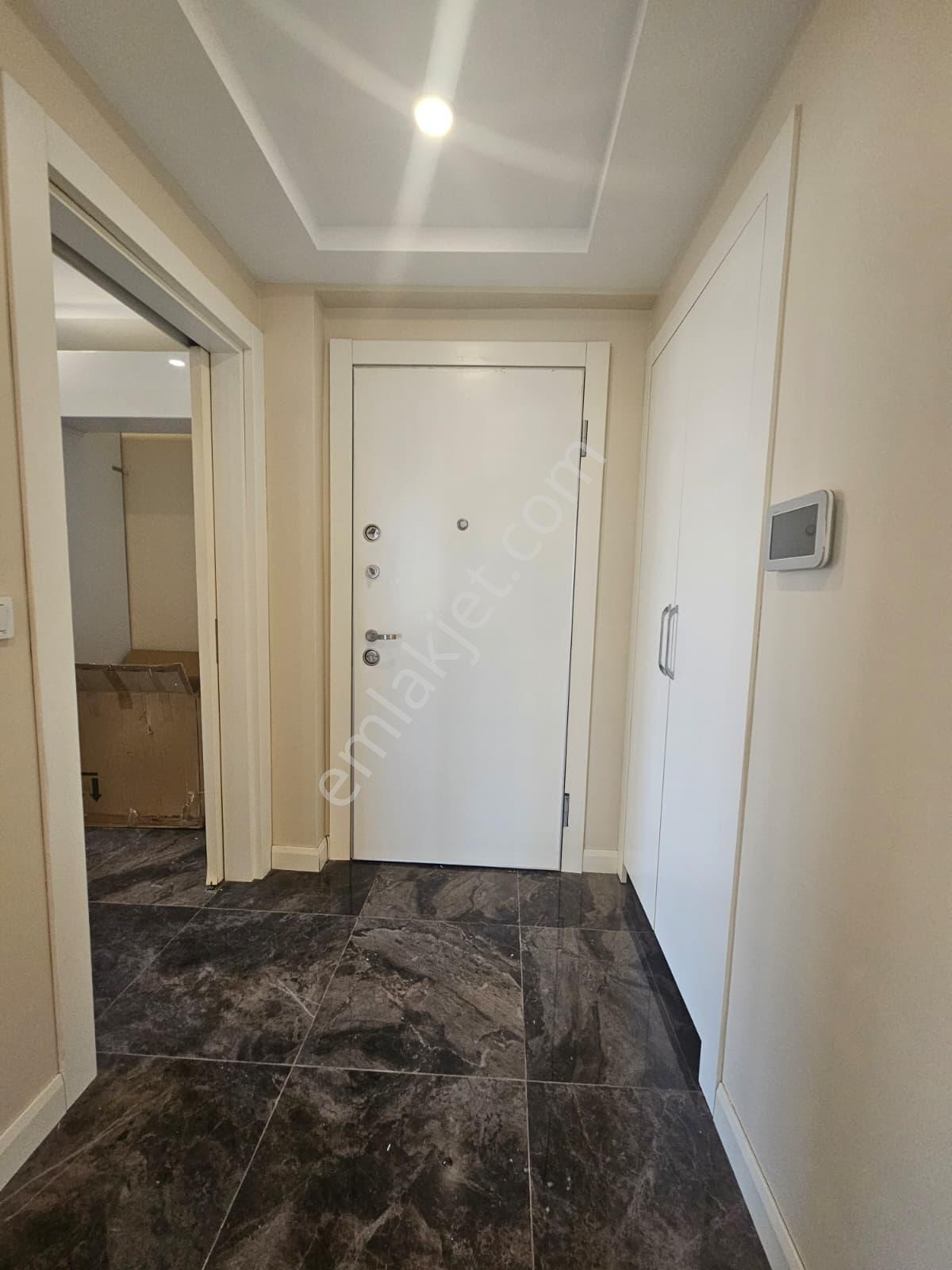 Altayçeşme Evinpark Ebv. Banyolu Kapalı Otoparklı Metro 2dk 3+1 - Görsel 34