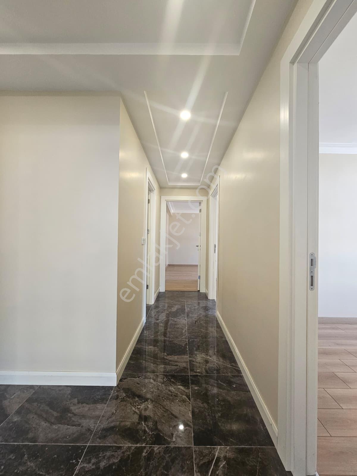 Altayçeşme Evinpark Ebv. Banyolu Kapalı Otoparklı Metro 2dk 3+1 - Görsel 35