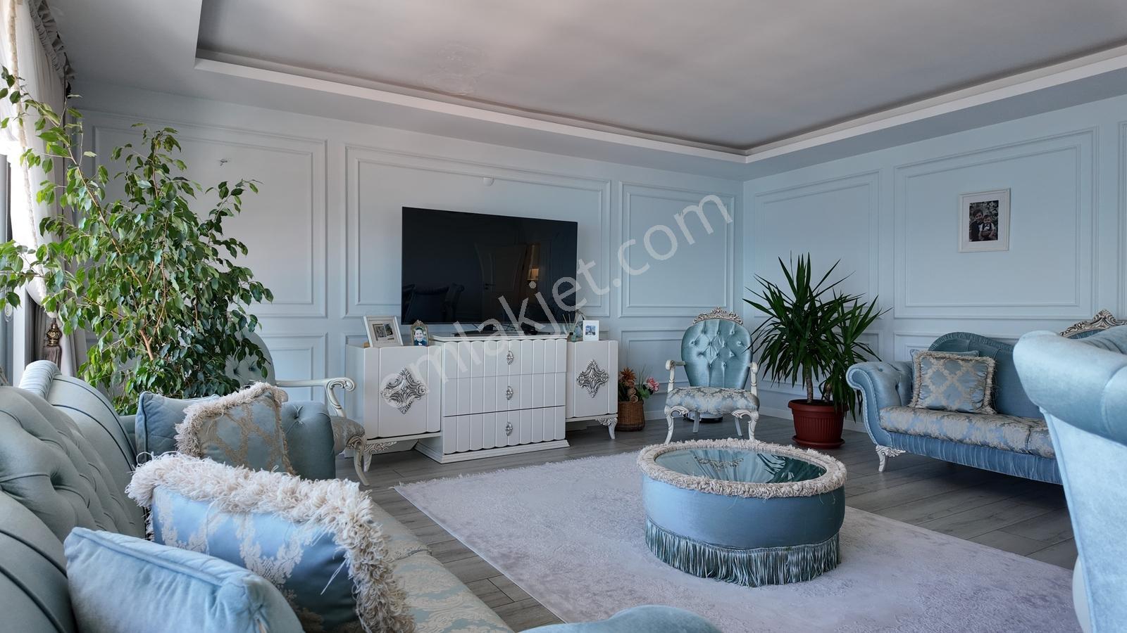 Güzelyalıda Eşsiz Deniz Manzarası | Havuzlu Site | Dublex 6+1 - Görsel 15