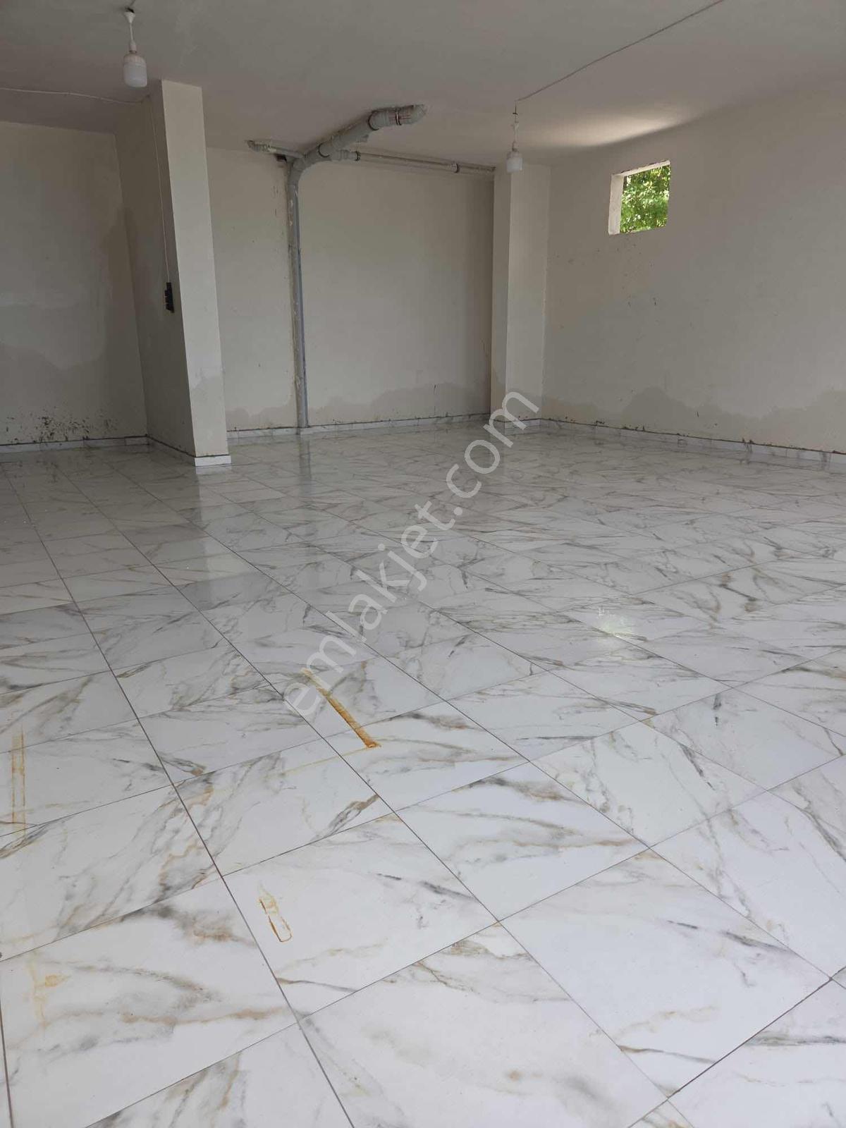 Sofudede'de Dilek Atlığ Caddesinde 70 M2 Satılık İşyeri - Görsel 3