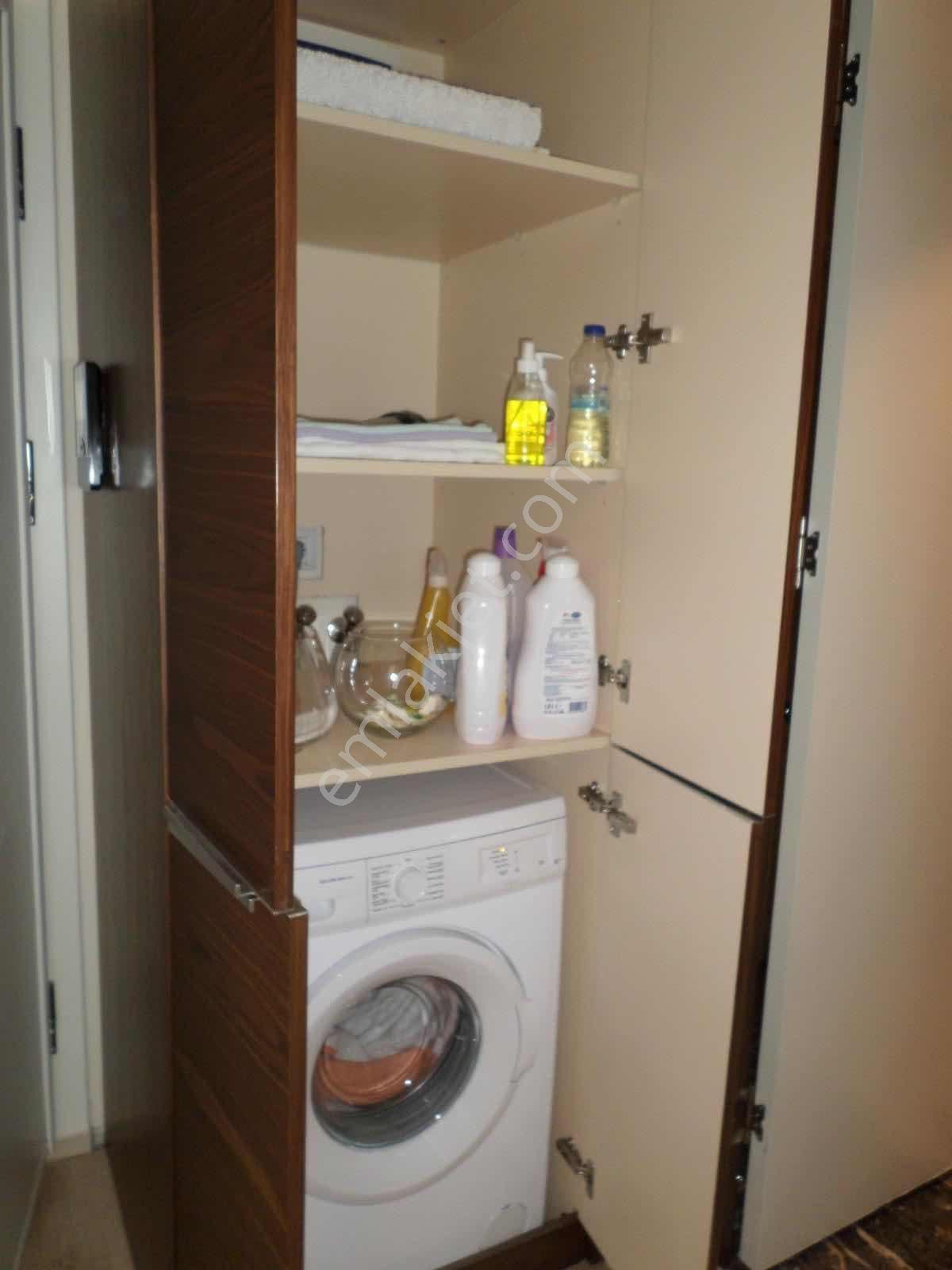 Havuzlu Güvenlikli Sitede Çok Geniş Ful Eşyalı Kiralık 1+1 Daire - Görsel 10