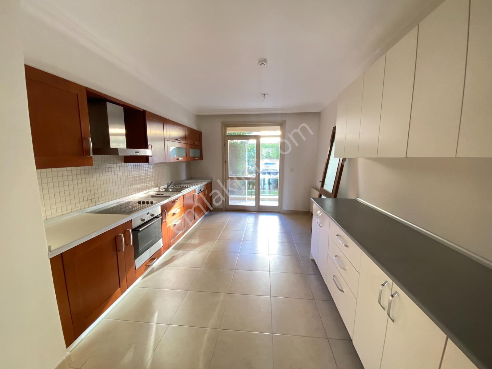 Özlem Aksu..rapsodi Evleri Kiralık 3+1 Bahçeli Havuz Manzaralı - Görsel 24