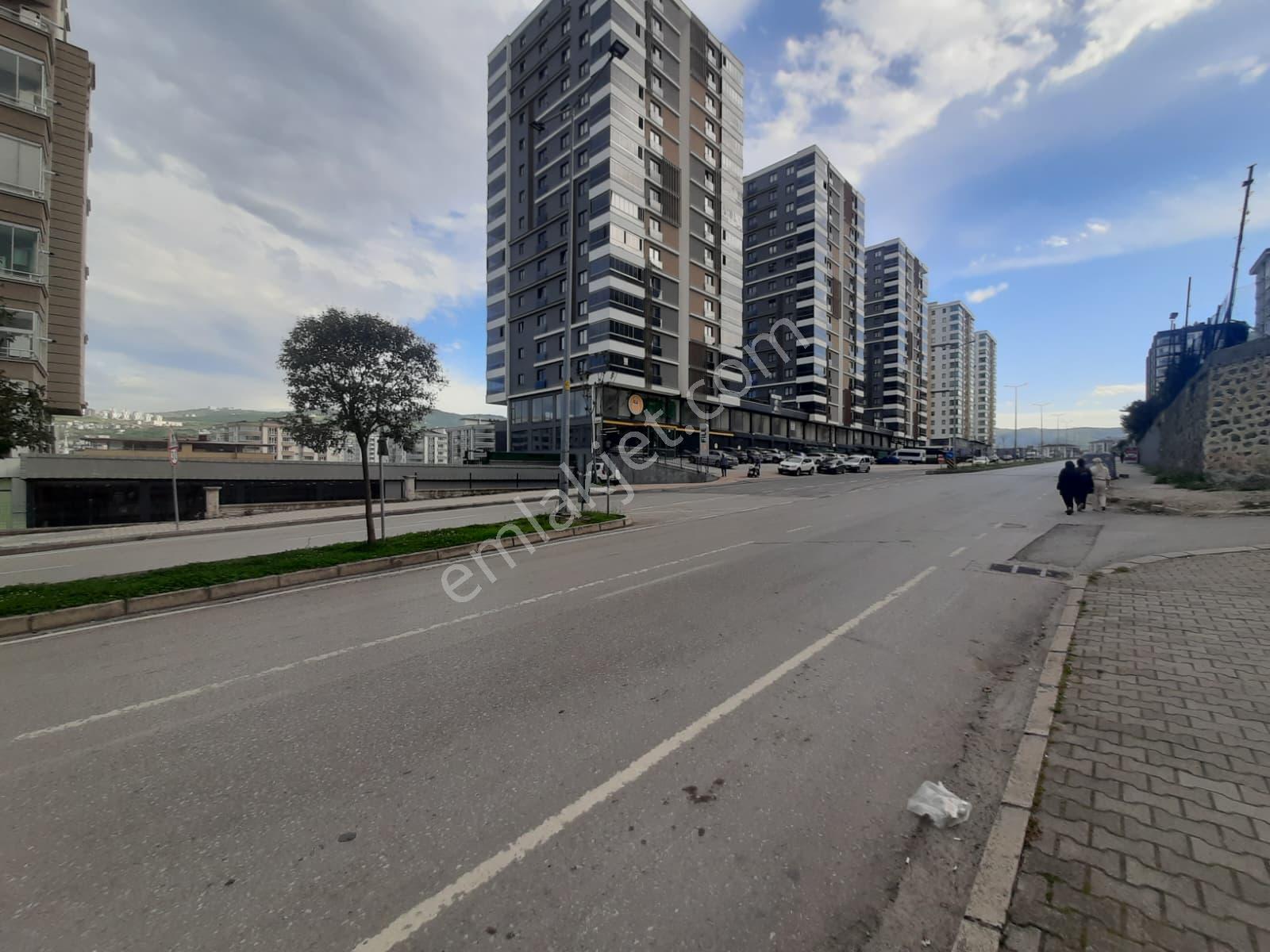 Yağmur Emlaktan Duruşehir Merkezde Kiralık 3+1 Daire - Görsel 18