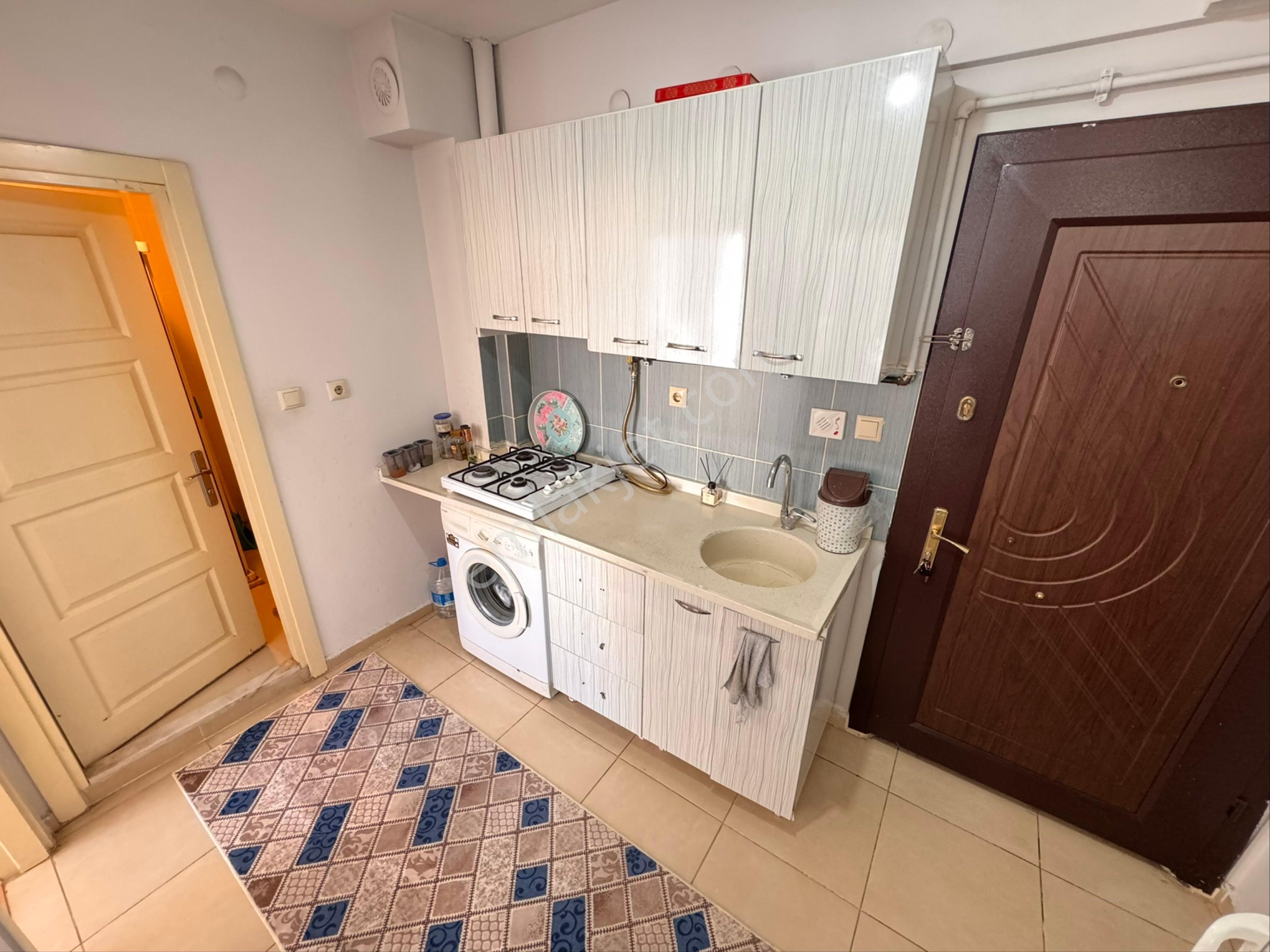 Pera'dan Sütlüce Mah. Üni Yakını Eşyalı 1+1 Kiralık Daire - Görsel 11