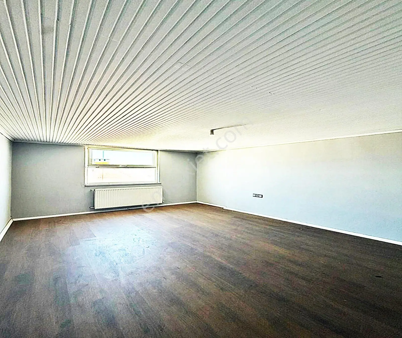 Esenyurt Kıraç Şehitler Mah. Geniş Teraslı Daire 2.200.0000 Tl - Görsel 25