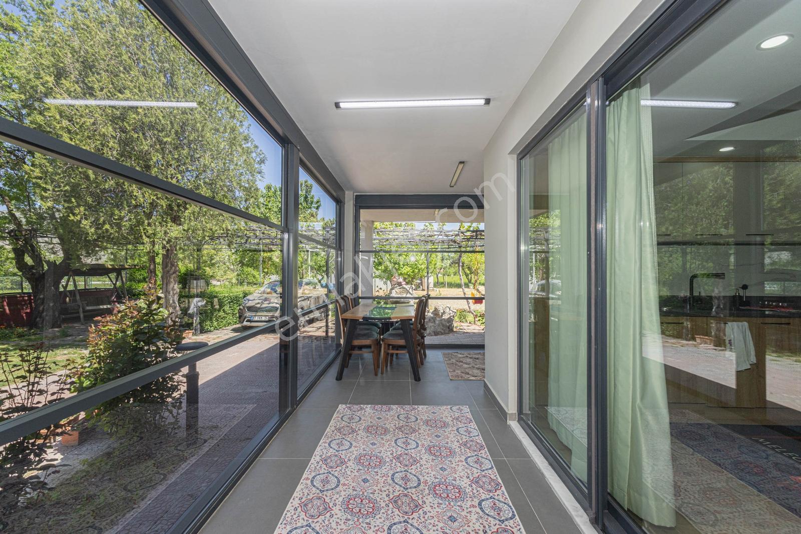 Korkutelin'de 17 Dönüm Çiftlik İçerisinde Villa - Görsel 32