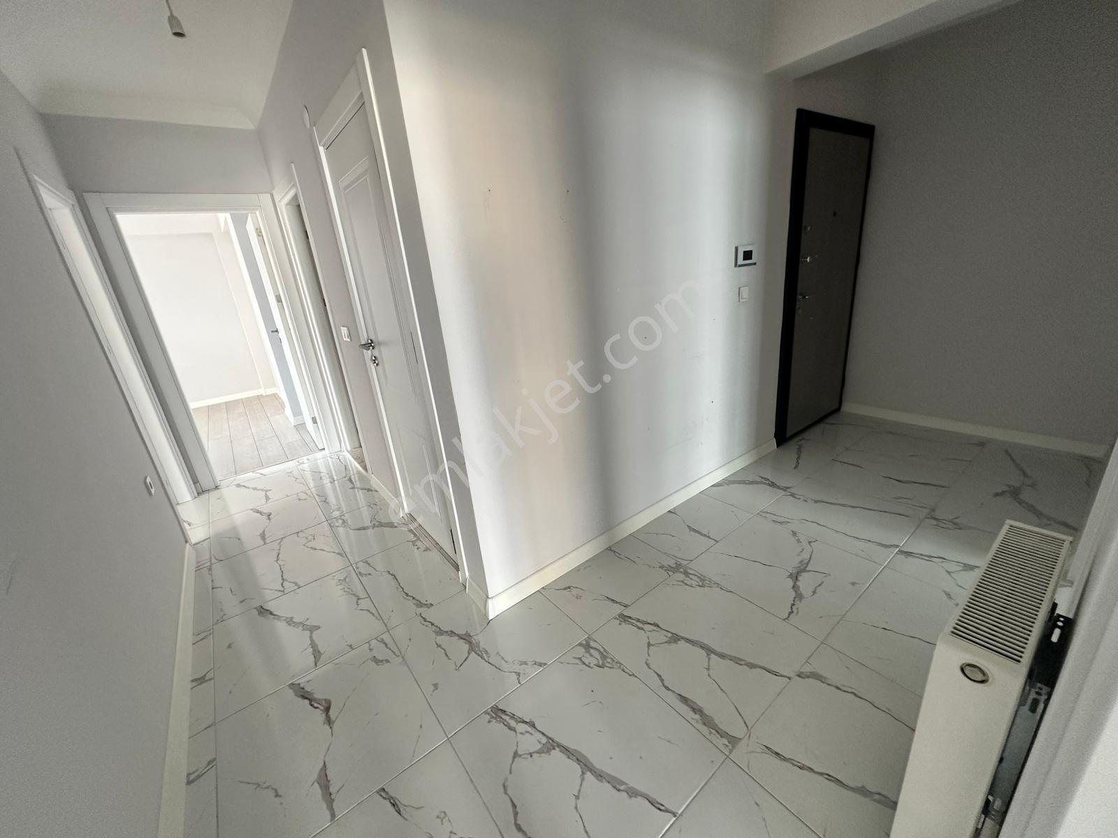 Turyap Palas'tan Dumlupınar Mah. 3+1 Kiralık Daire - Görsel 7
