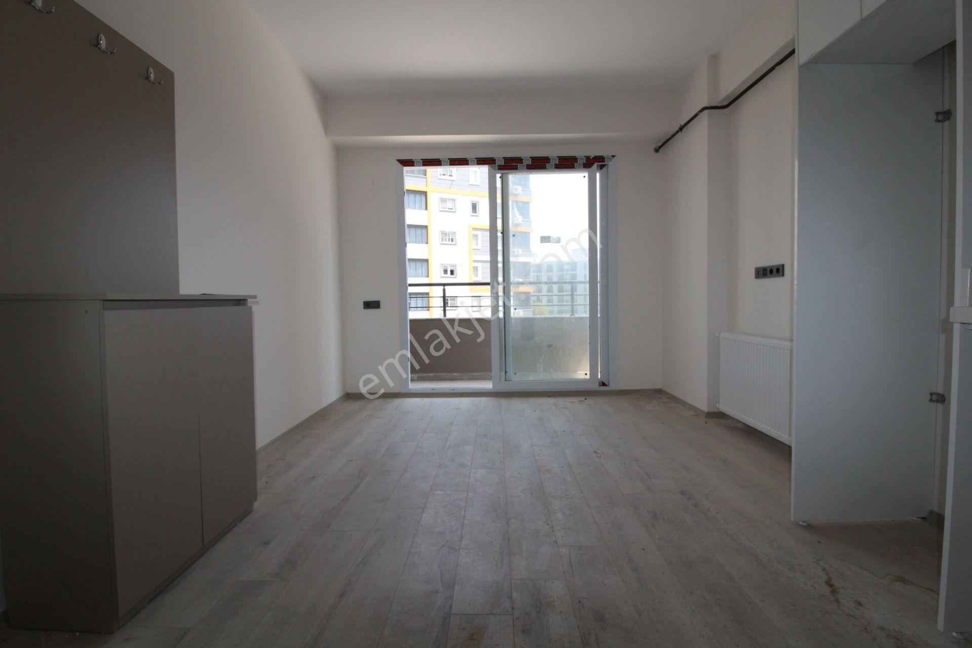 Aslan'dan Eski Mezitli De Site İçi Kiralık 1+1 Daire - Görsel 5