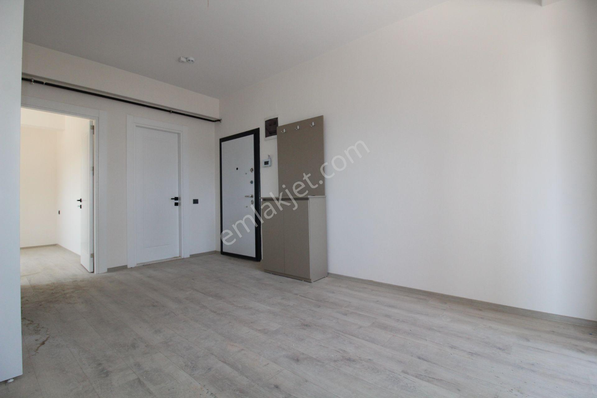 Aslan'dan Eski Mezitli De Site İçi Kiralık 1+1 Daire - Görsel 3