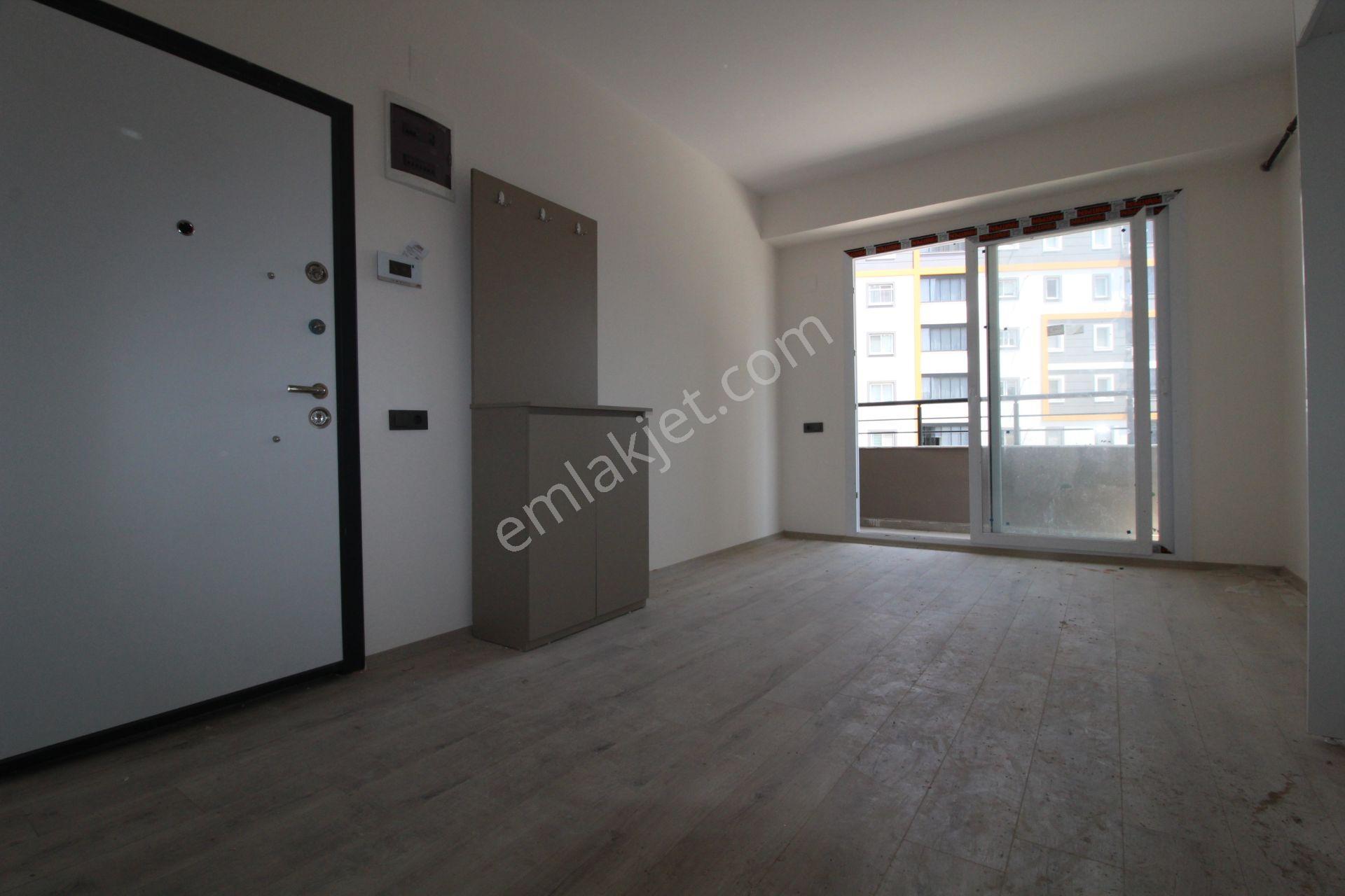 Aslan'dan Eski Mezitli De Site İçi Kiralık 1+1 Daire - Görsel 6